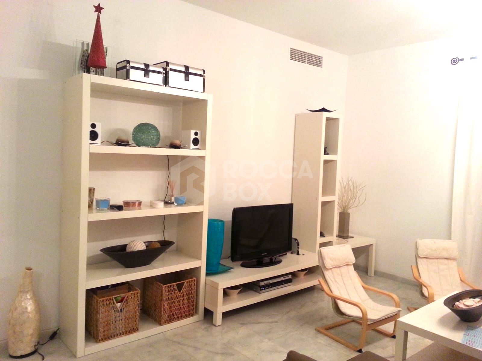 Spacious Ground Floor Apartment with Exclusive Garden Use