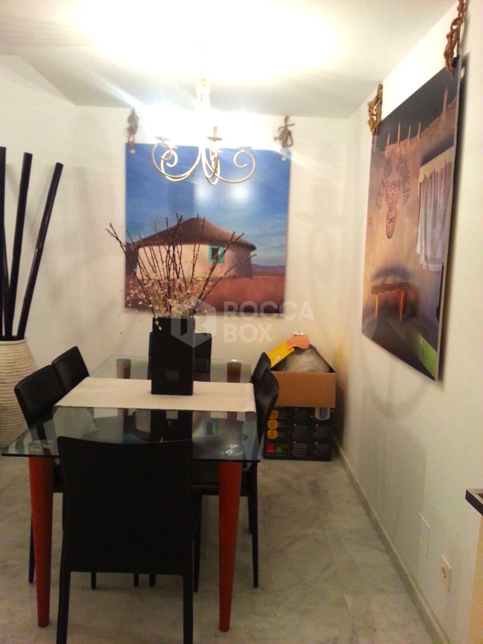 Spacious Ground Floor Apartment with Exclusive Garden Use