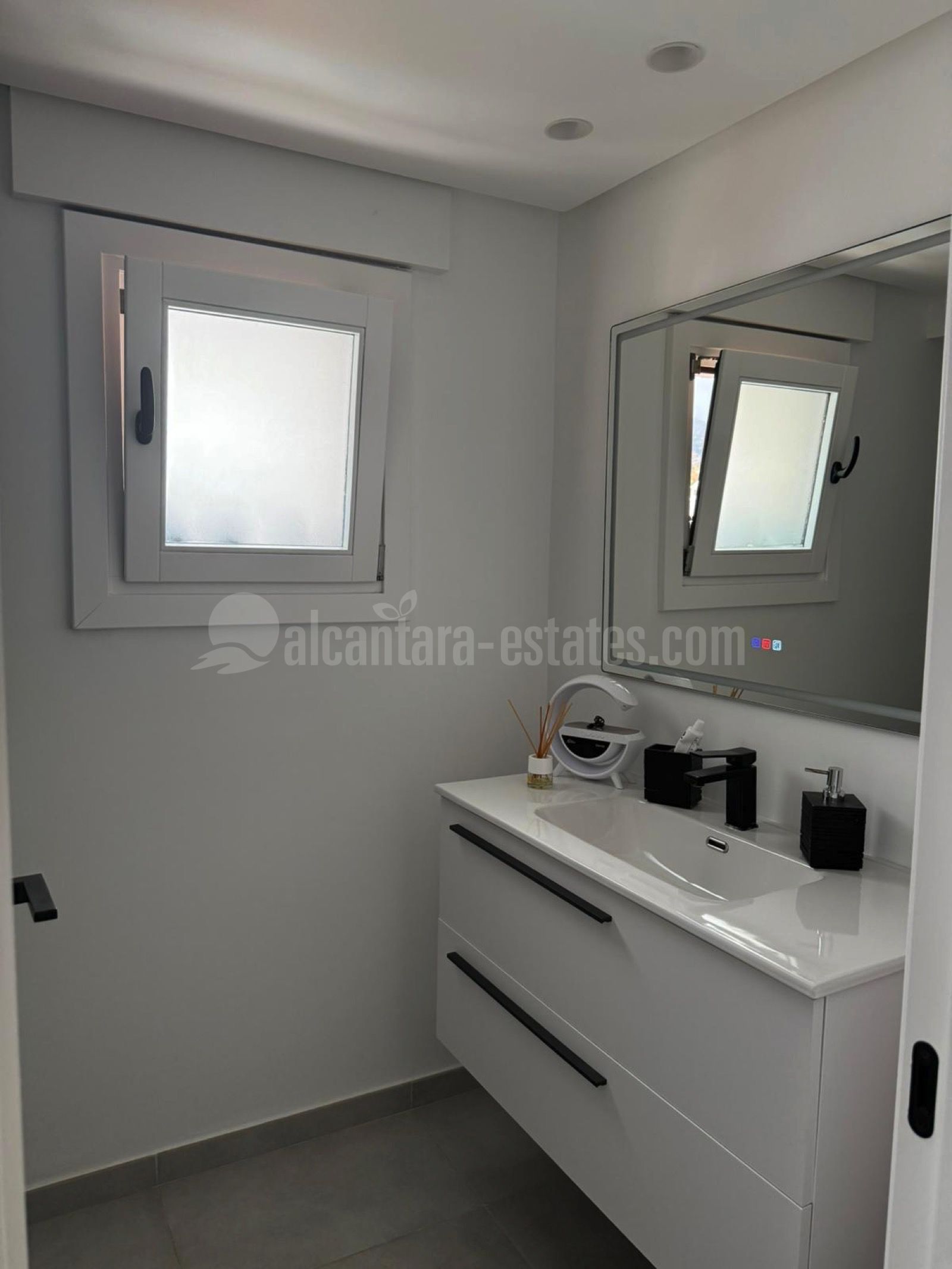 Adosado en Bello Horizonte, Marbella