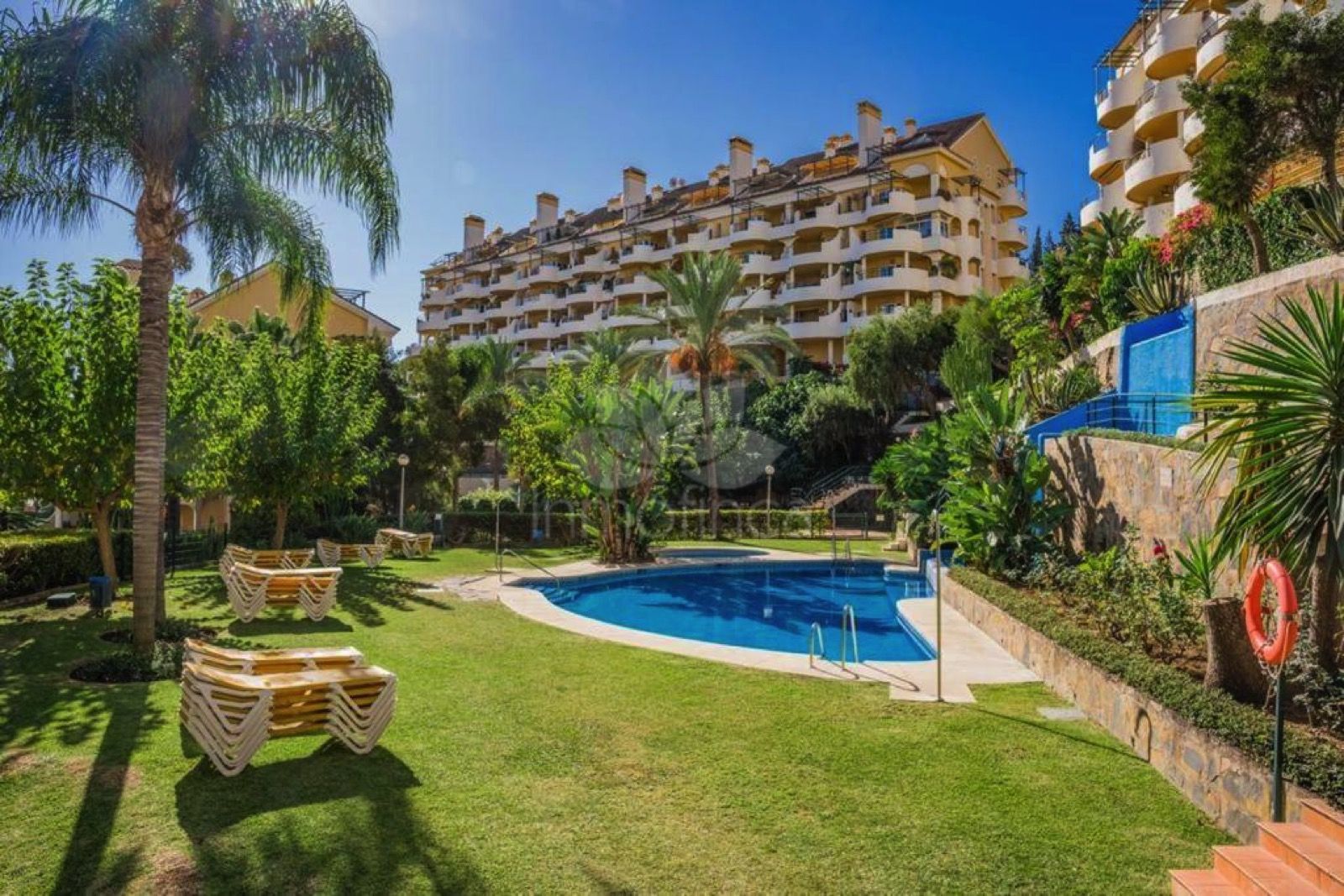 Duplex en Aldea Blanca, Marbella