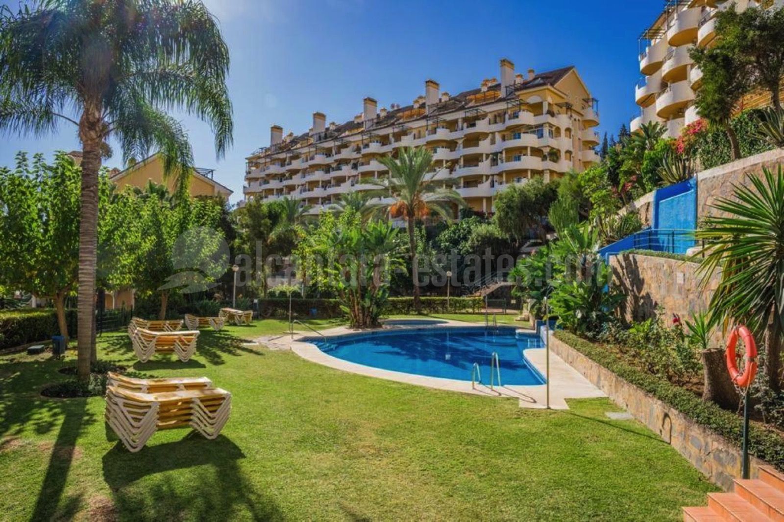 Duplex en Aldea Blanca, Marbella