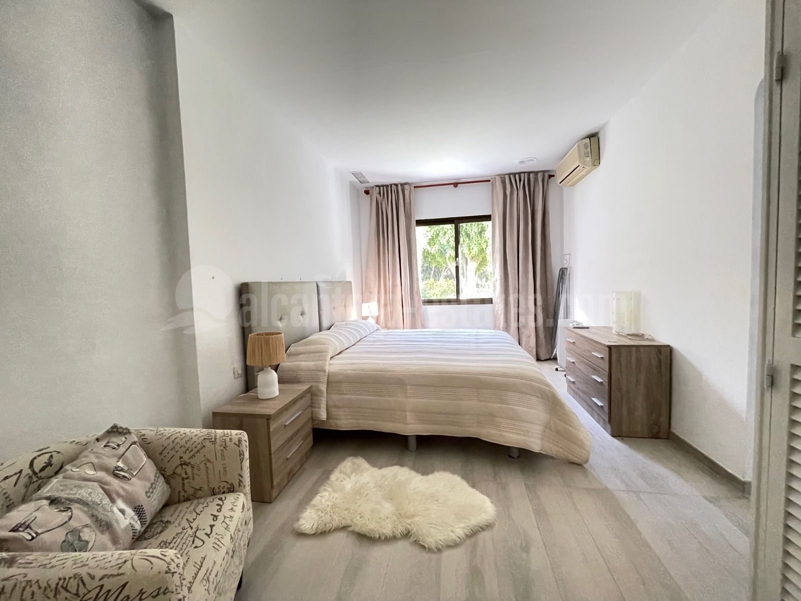 Ground Floor Apartment in Las Brisas, Marbella