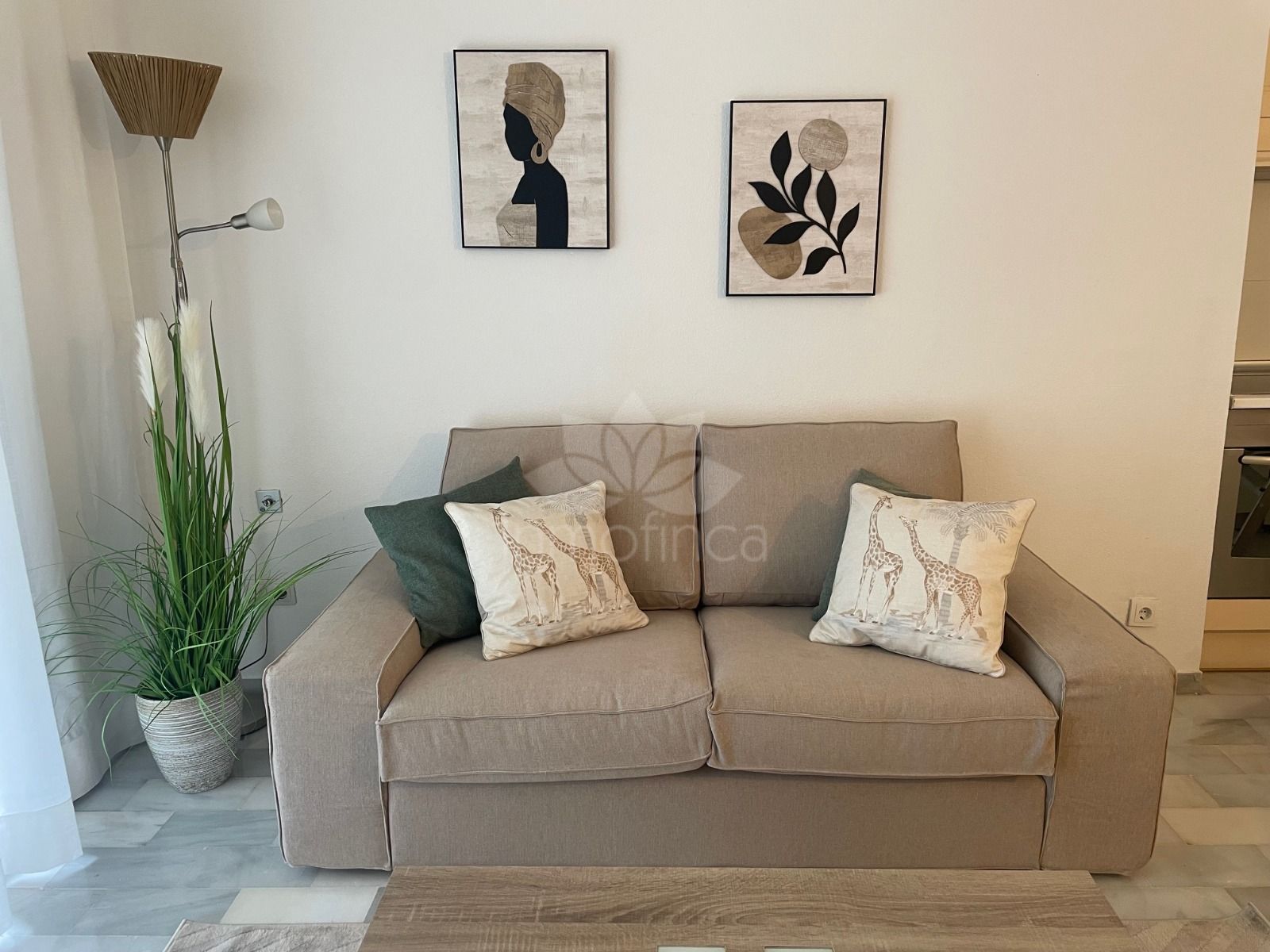 Apartamento Planta Baja en Las Brisas, Marbella