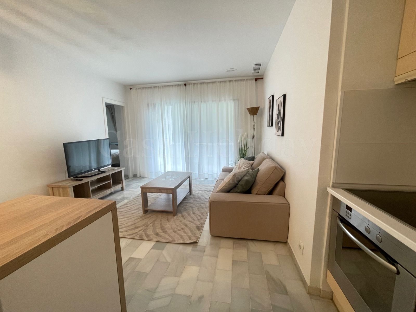 Apartamento Planta Baja en Las Brisas, Marbella