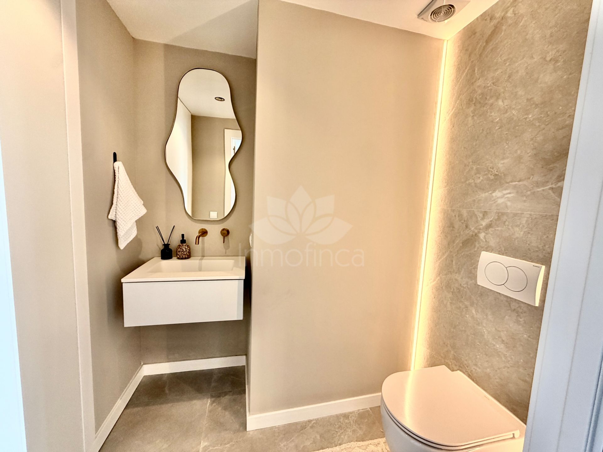 Apartamento en La Quinta, Benahavis