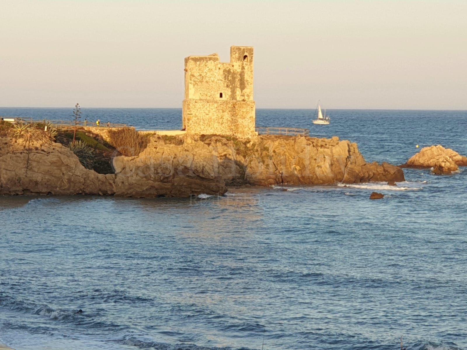 Semi Detached House in Casares del Mar, Casares