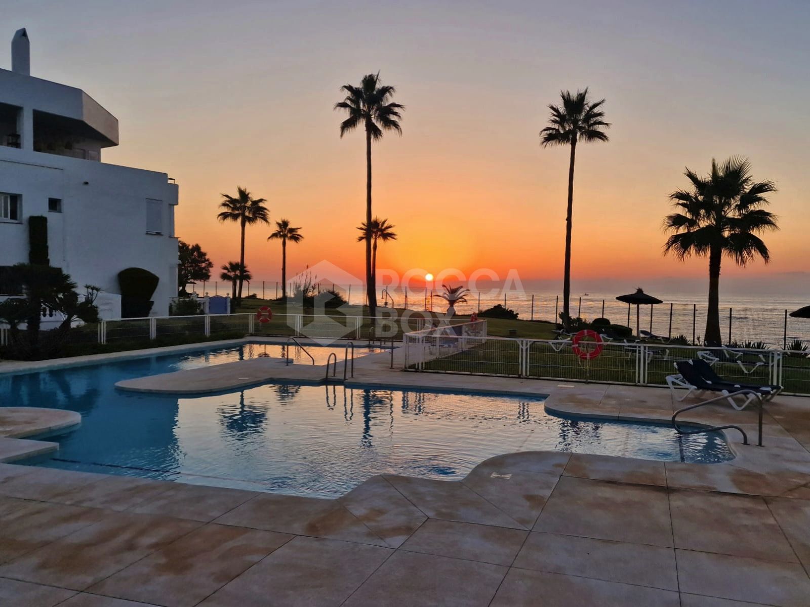 Exclusive South-Facing Beachfront Townhouse with Panoramic Sea Views