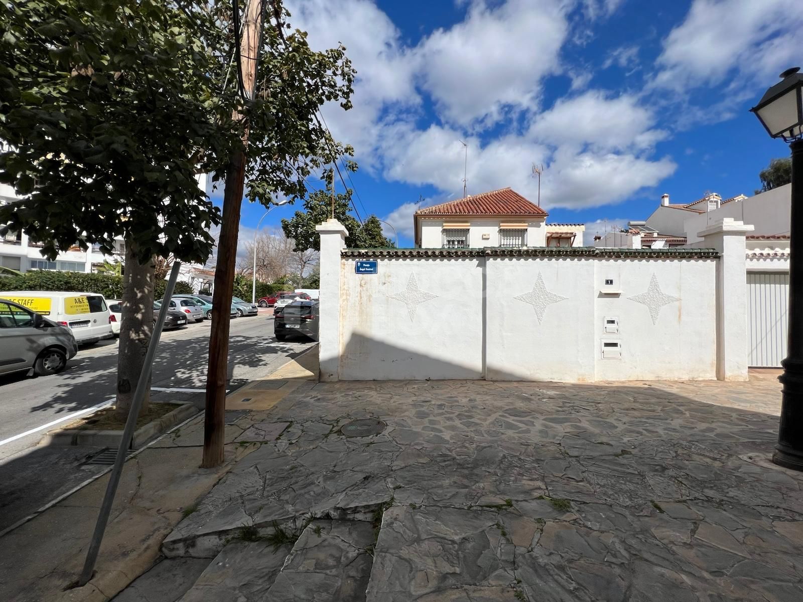 Stunning Detached Villa with Private Pool and Panoramic Views i