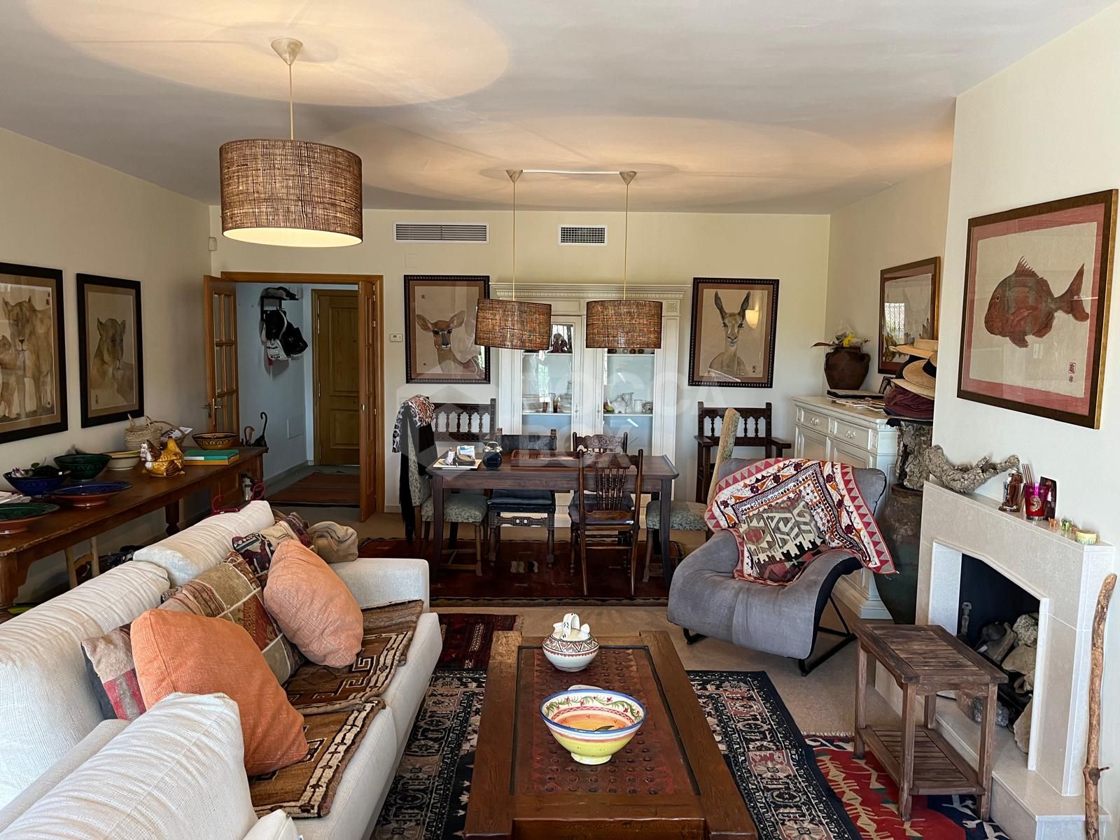 Unique Opportunity: Spacious Duplex in Secure Gated Urbanisation, Bulevar Area