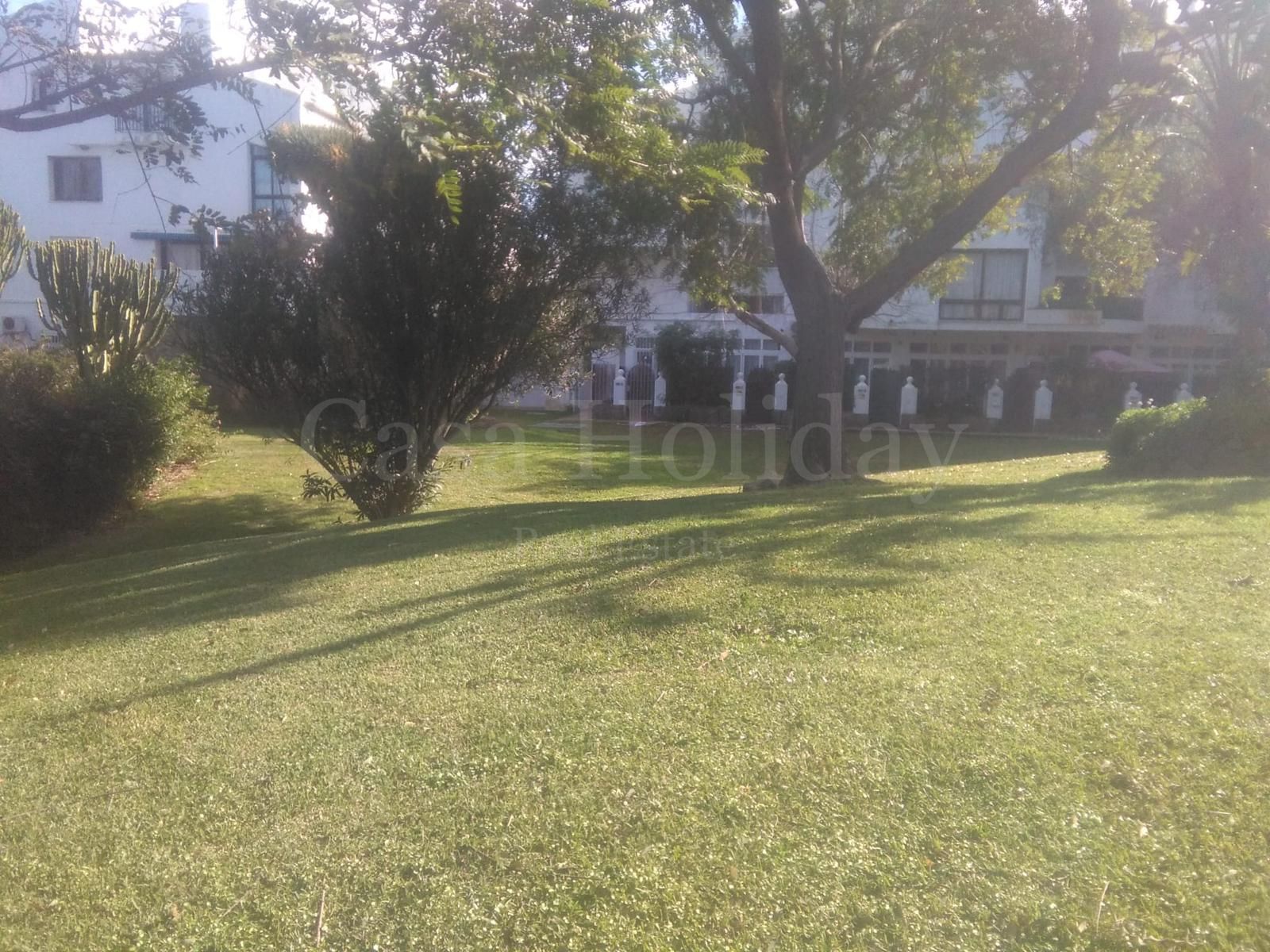 Apartamento Planta Baja en Bahia Dorada, Estepona