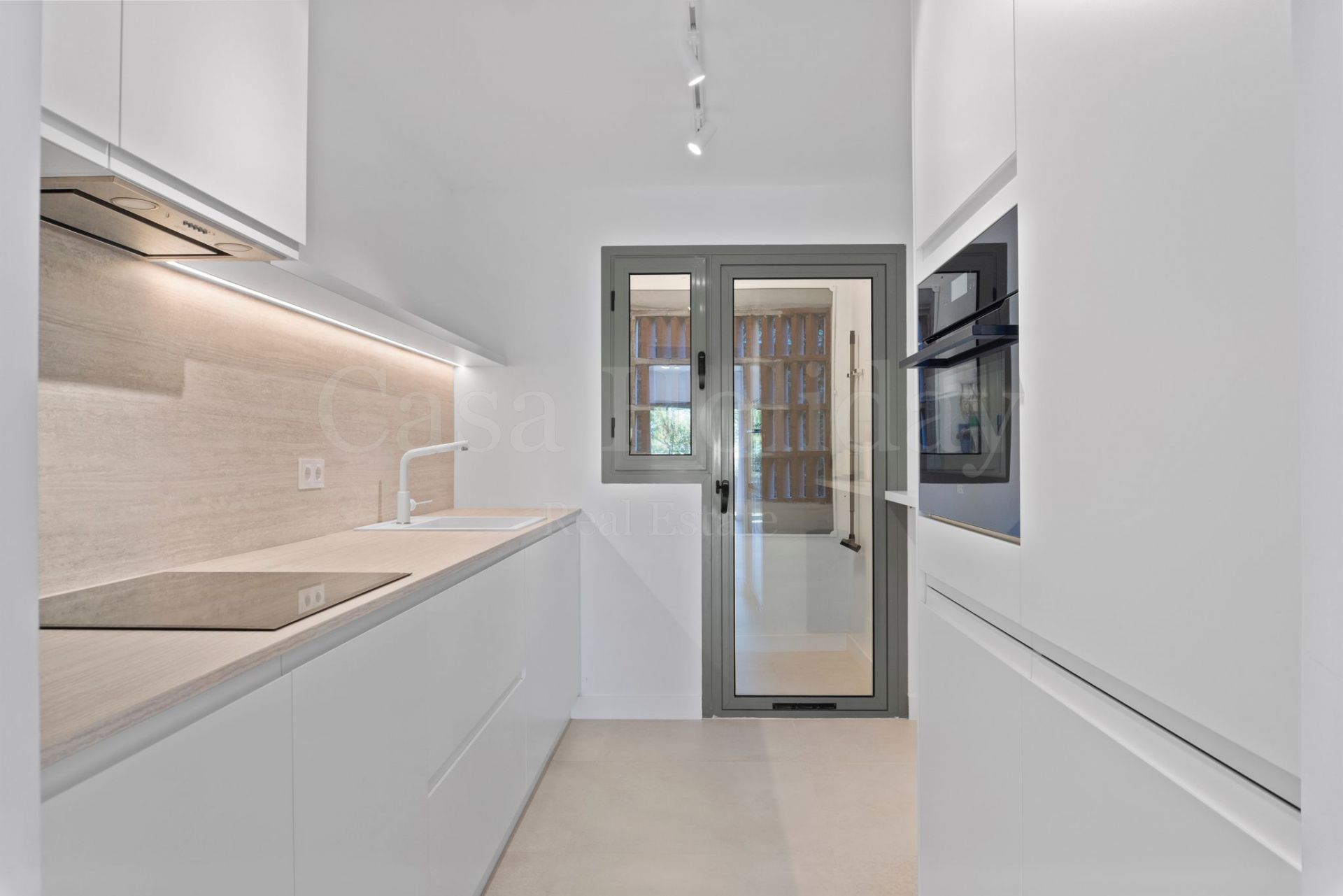 Apartamento Planta Baja en Royal Flamingos, Benahavis