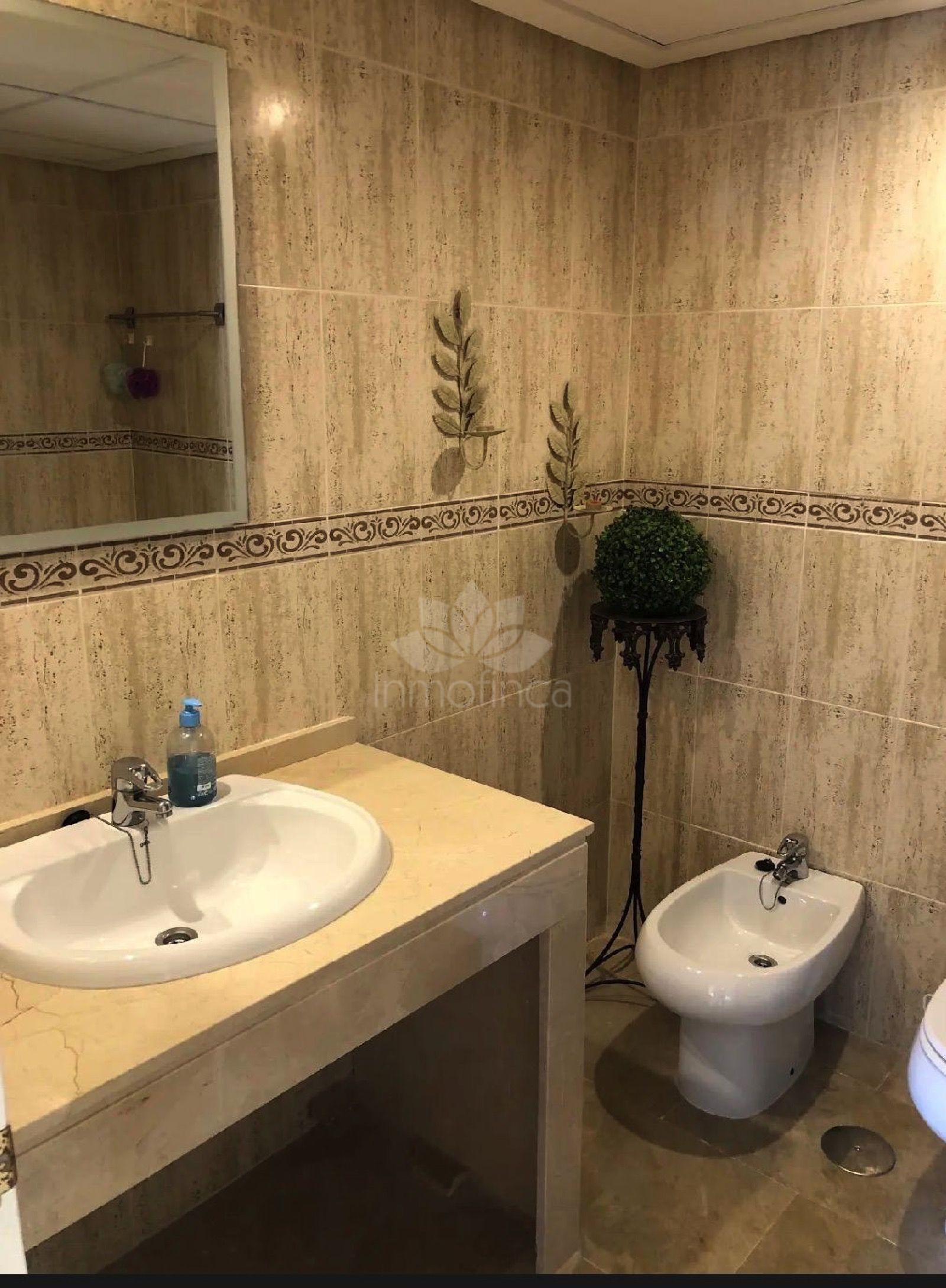 Apartamento en Marina Duquesa, Manilva