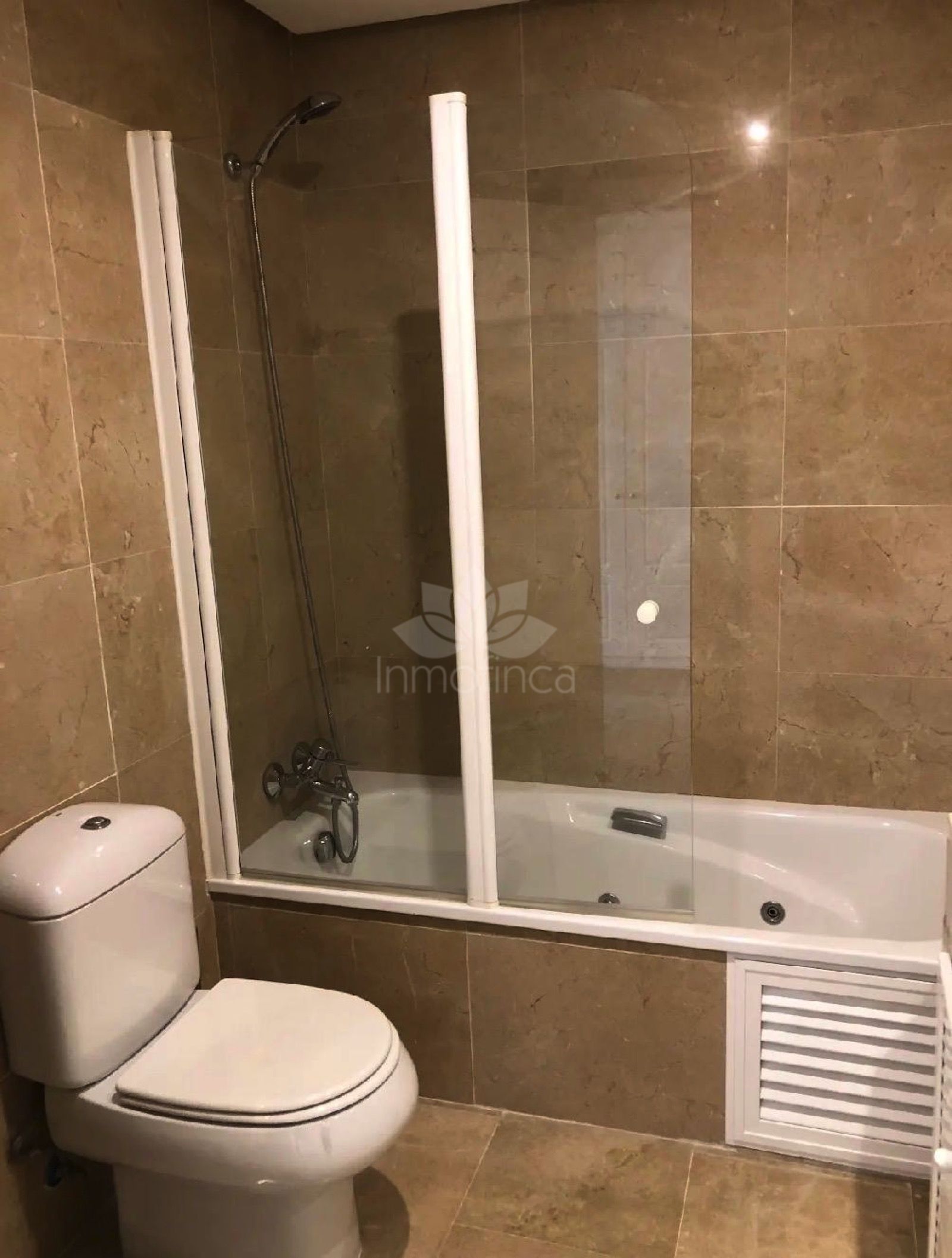 Apartamento en Marina Duquesa, Manilva