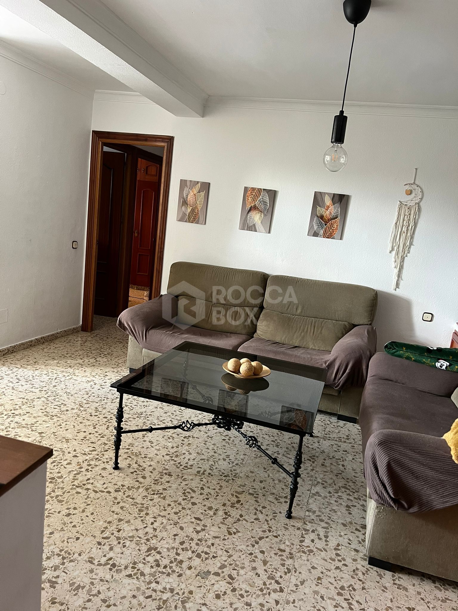 Spacious Ready-to-Move-In Apartment in Marbella