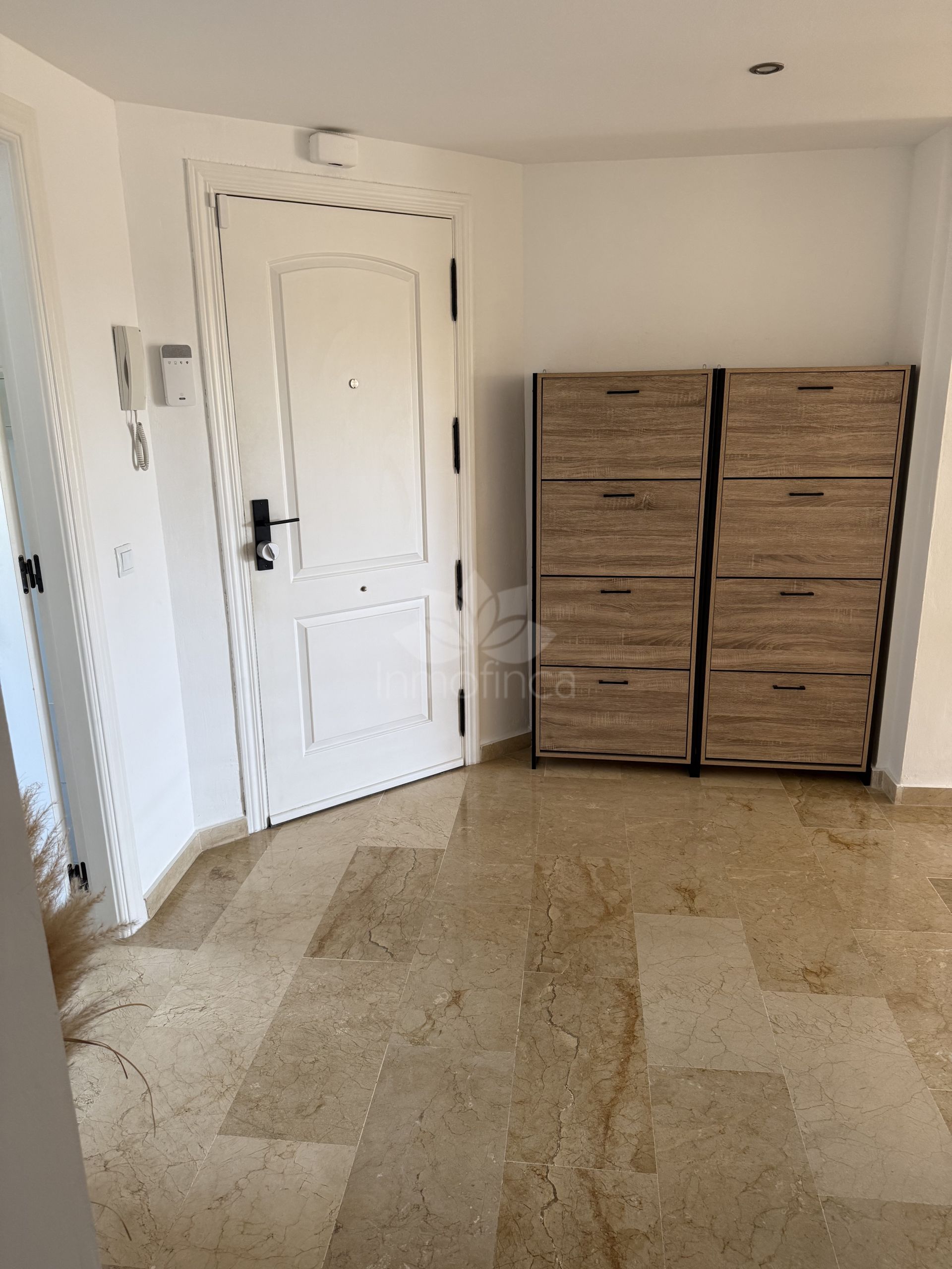 Apartamento en Nueva Atalaya, Estepona