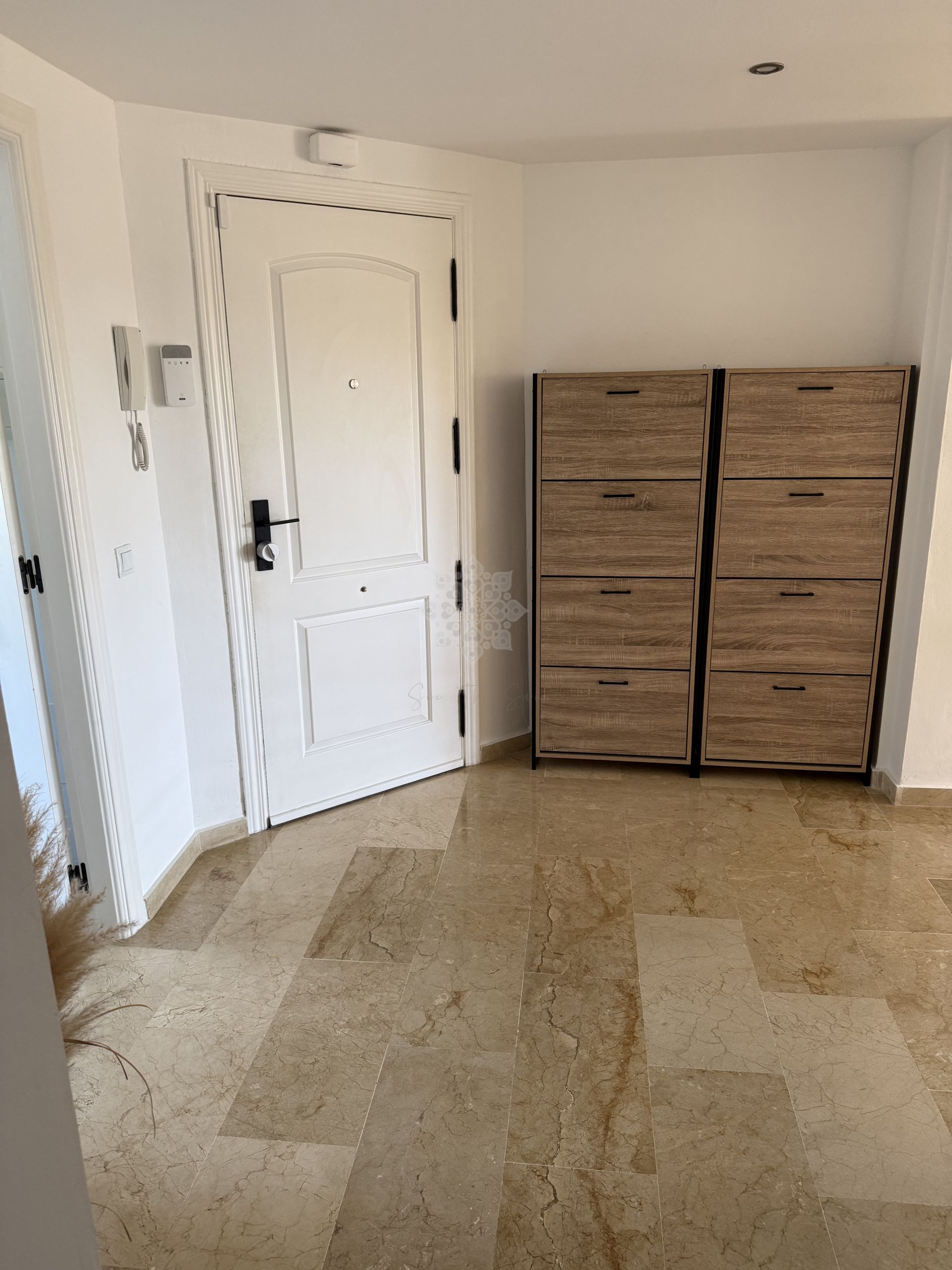 Apartment in Nueva Atalaya, Estepona