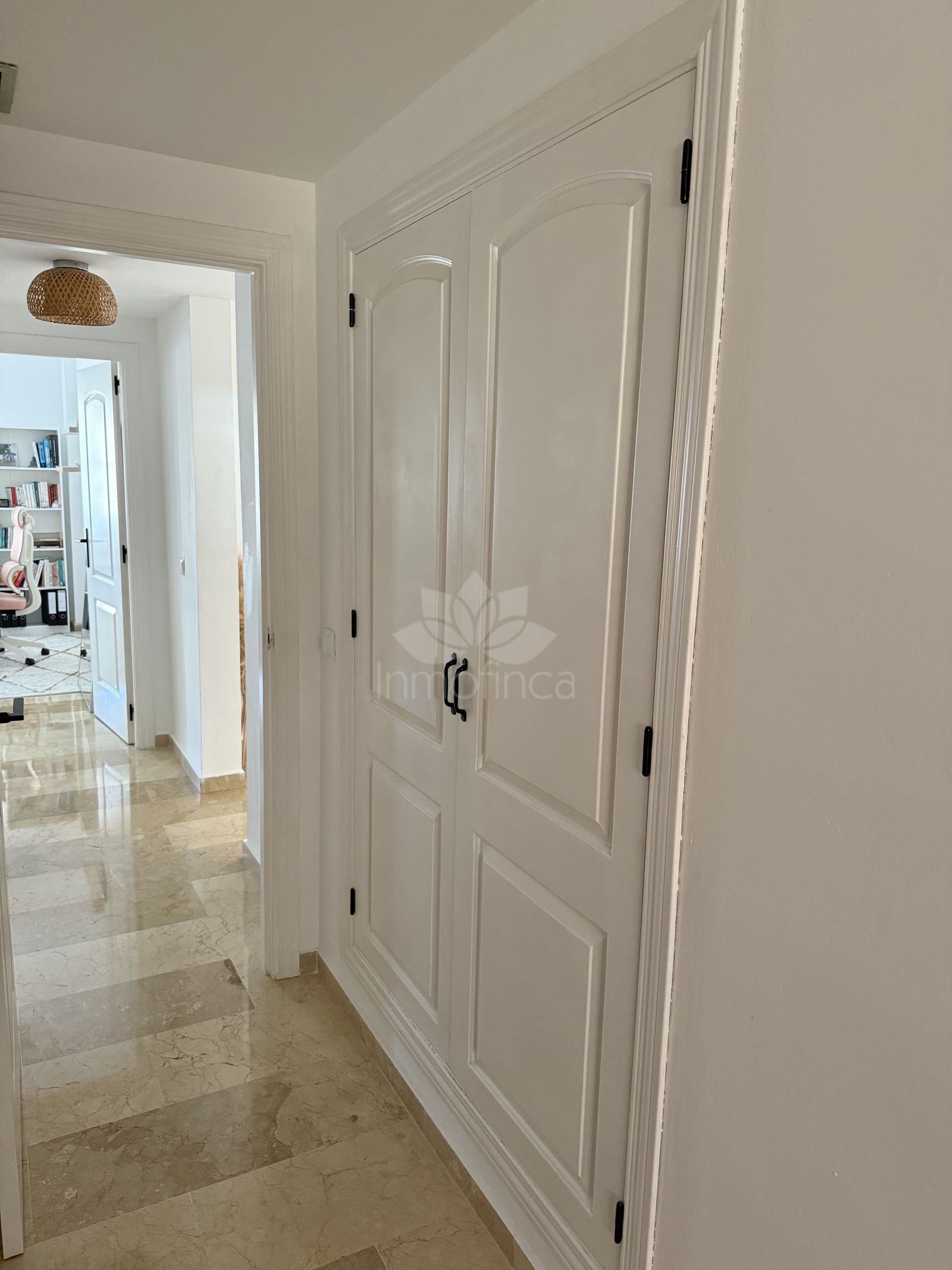 Apartamento en Nueva Atalaya, Estepona