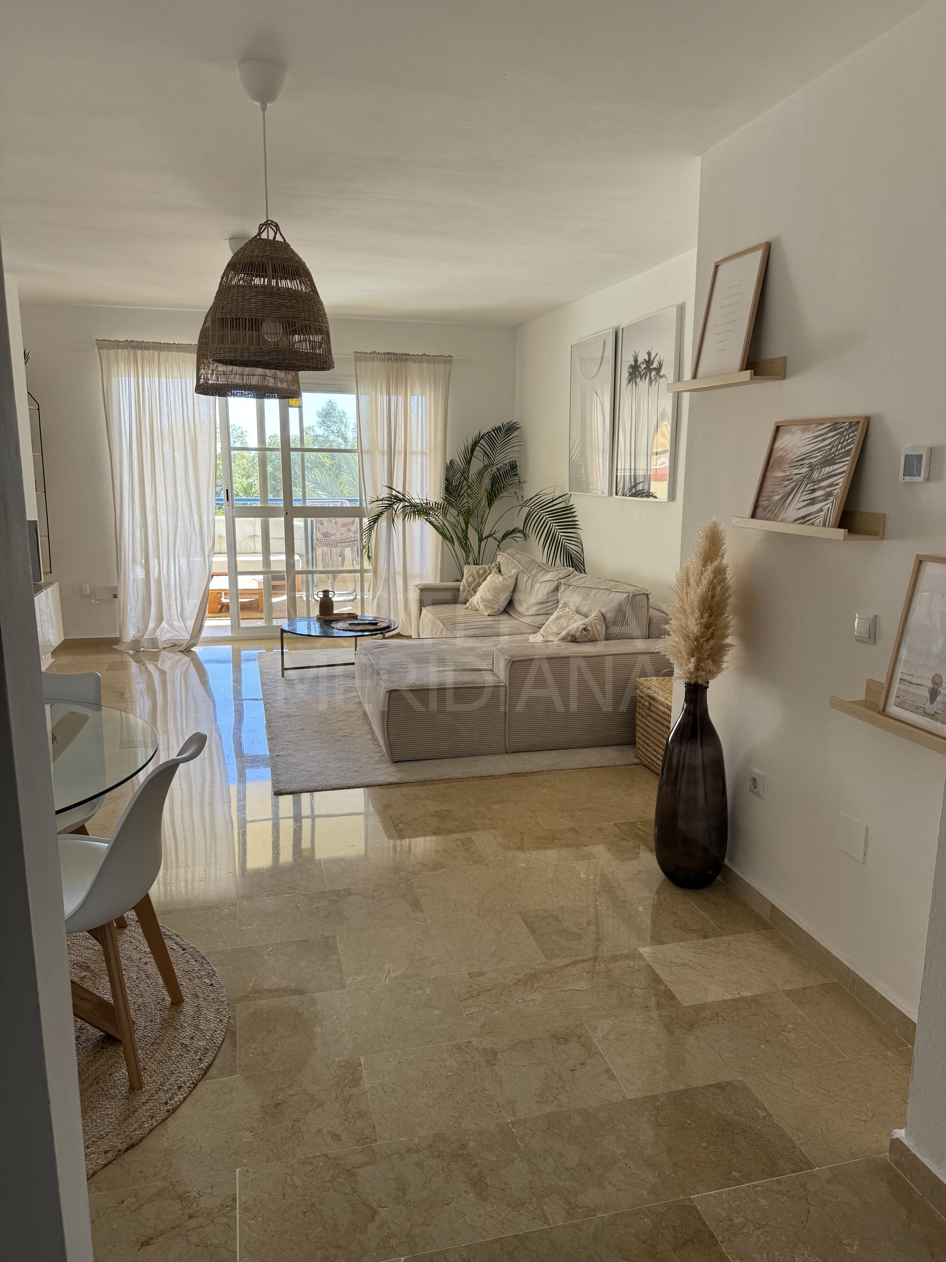Apartment in Nueva Atalaya, Estepona