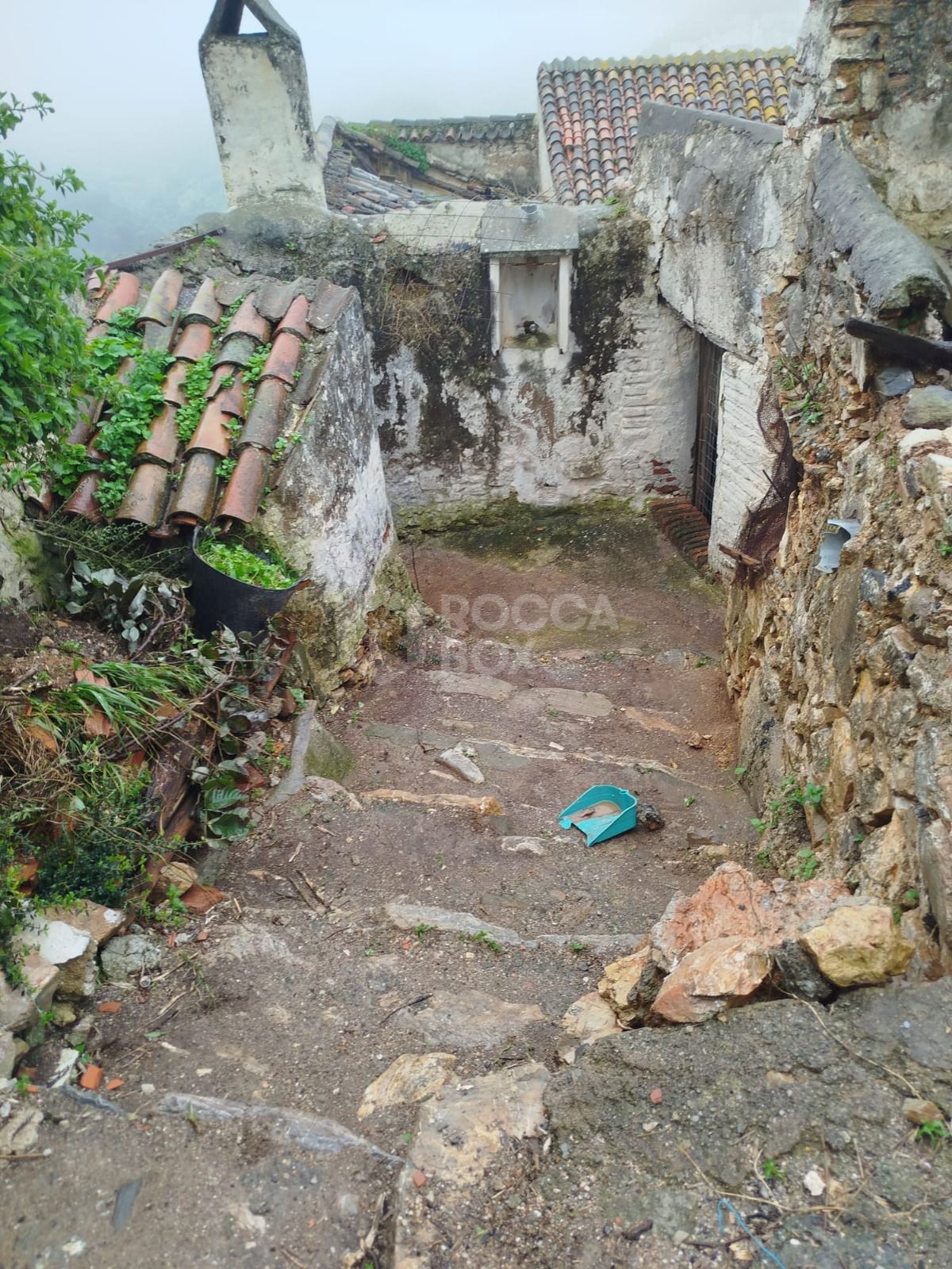 Exciting Reformation Project: Spacious Townhouse in Historic Casares Village
