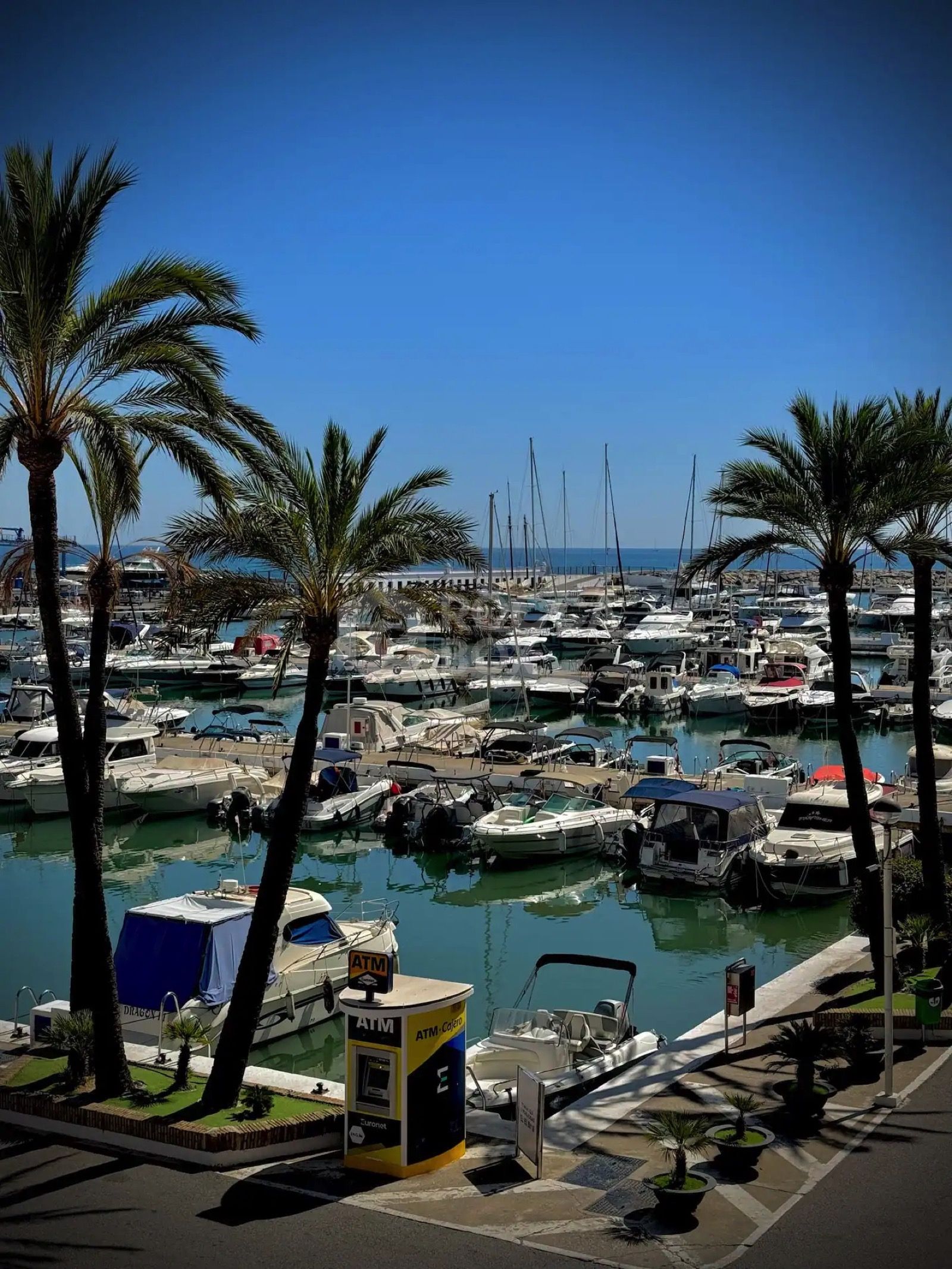 Fully Renovated Beachfront Apartment with Sea Views in Puerto de la Duquesa, Manilva