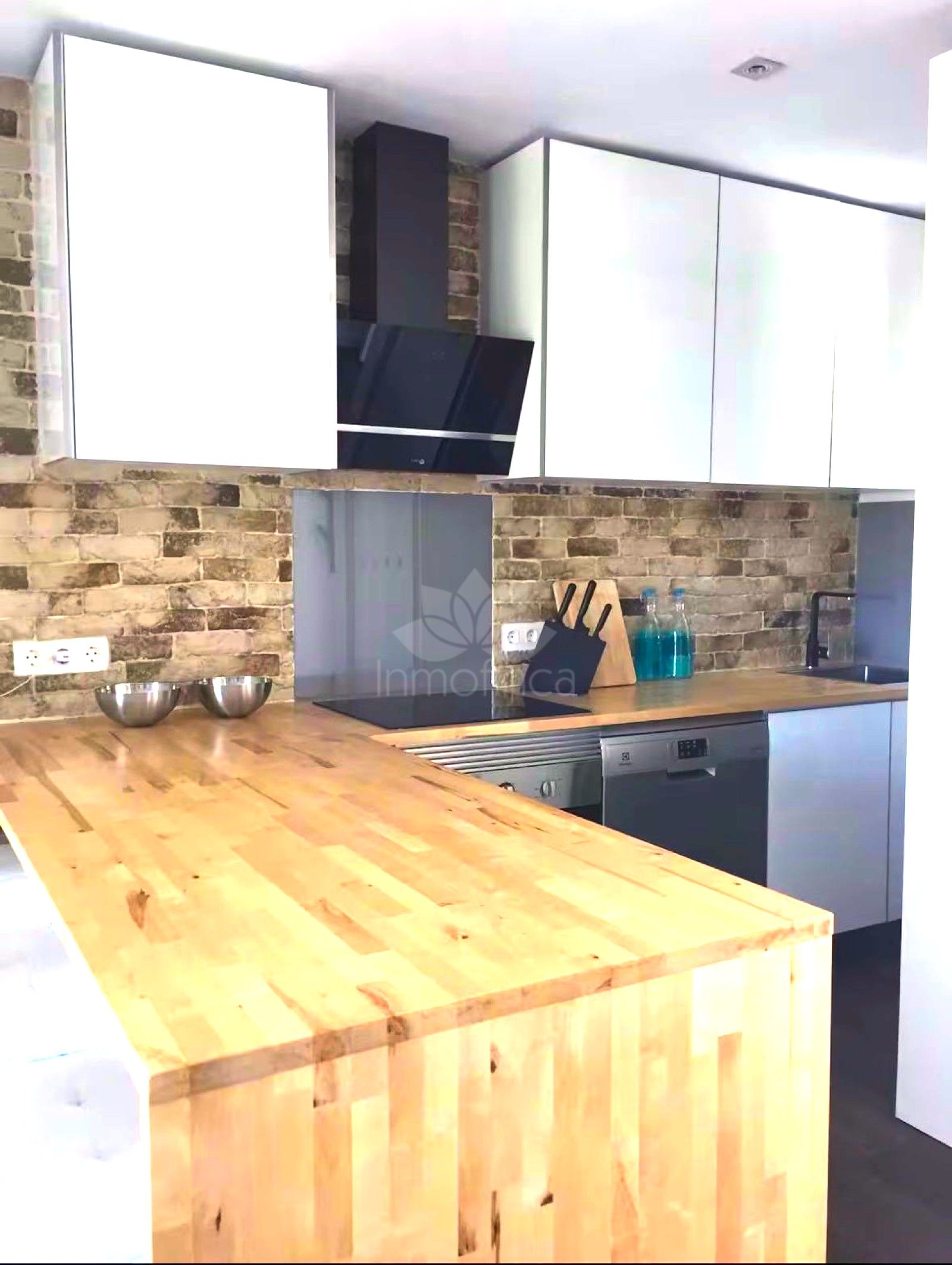 Apartment in Nueva Andalucia, Marbella