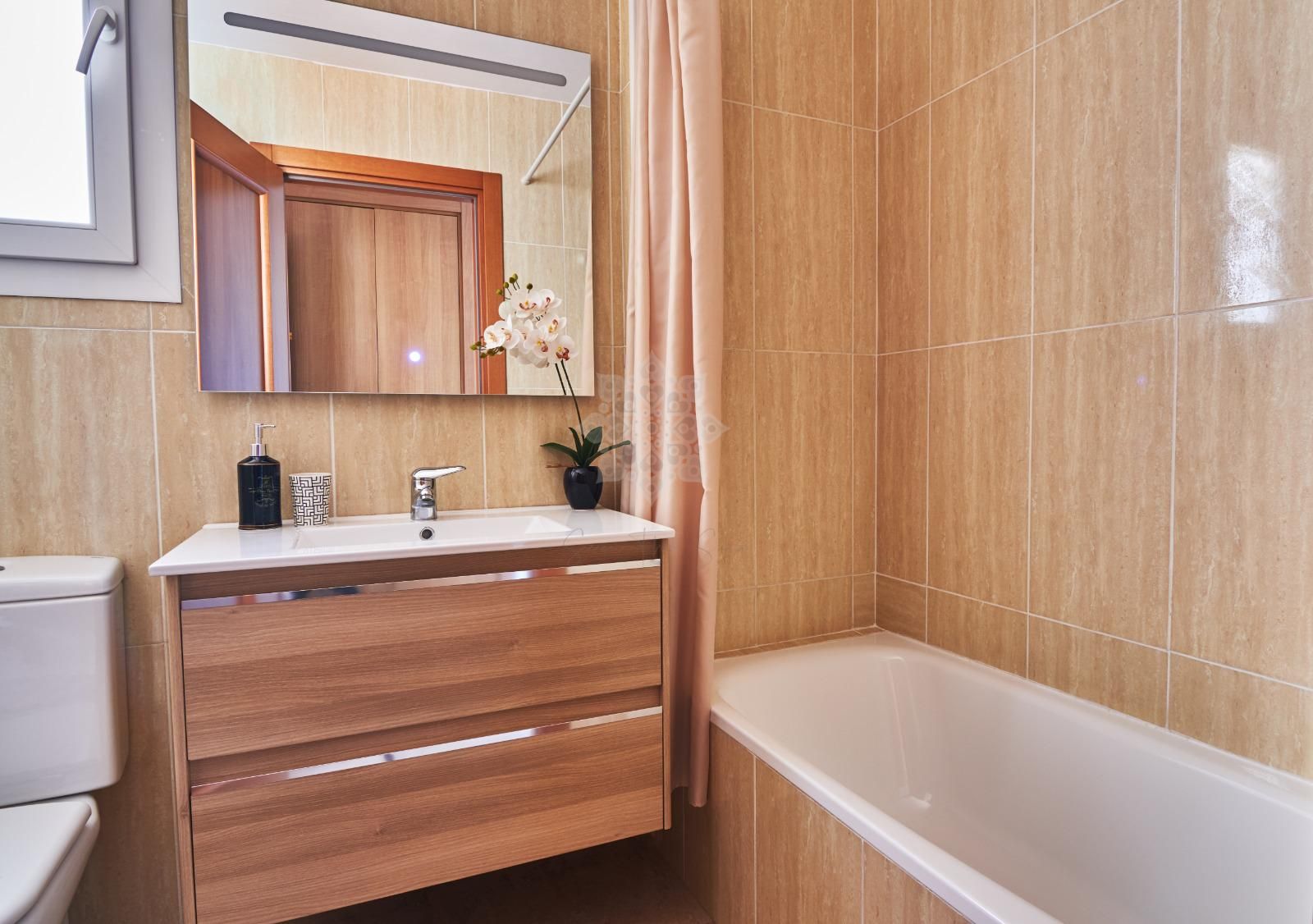 Apartamento Planta Baja en Alcorrín, Manilva