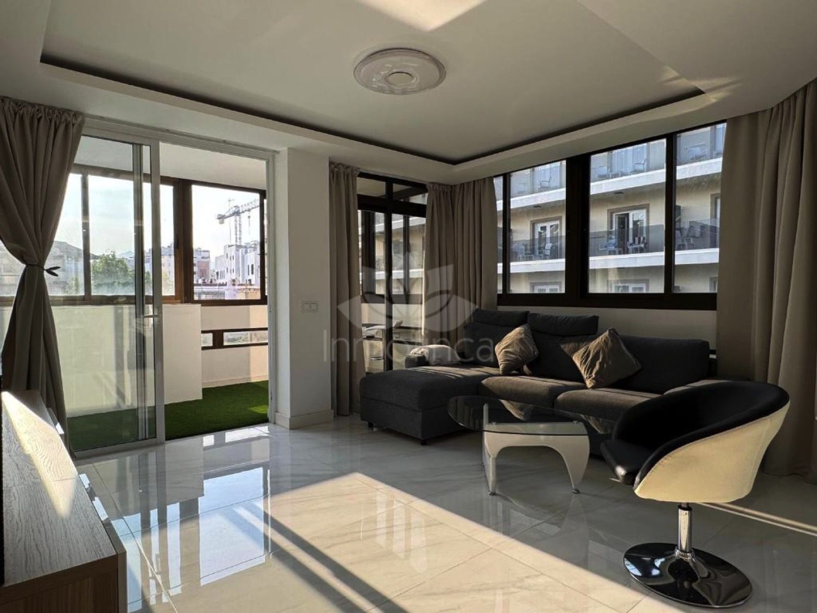 Apartamento en Playa Bajadilla - Puertos, Marbella