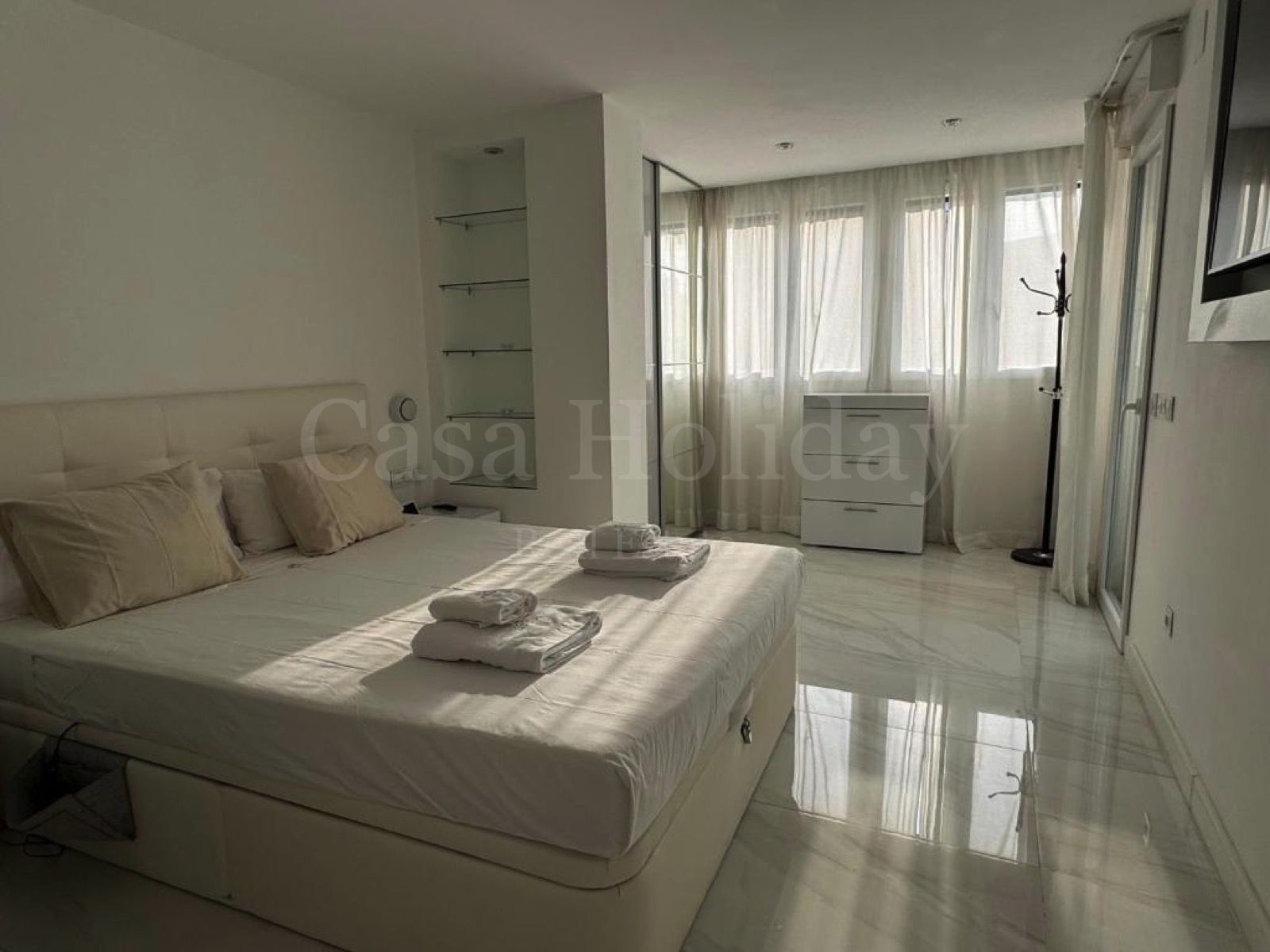 Apartamento en Playa Bajadilla - Puertos, Marbella