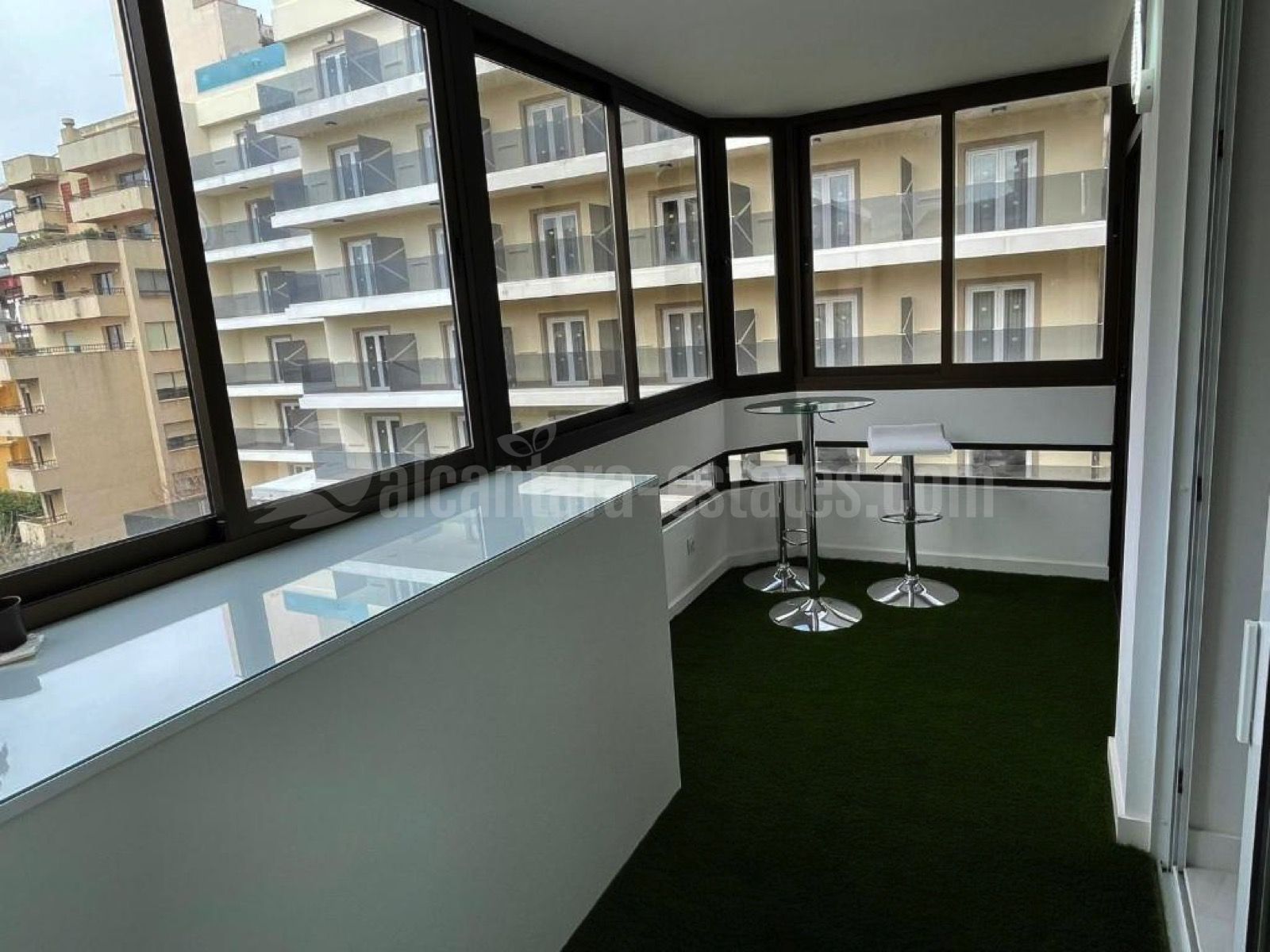 Apartment in Playa Bajadilla - Puertos, Marbella