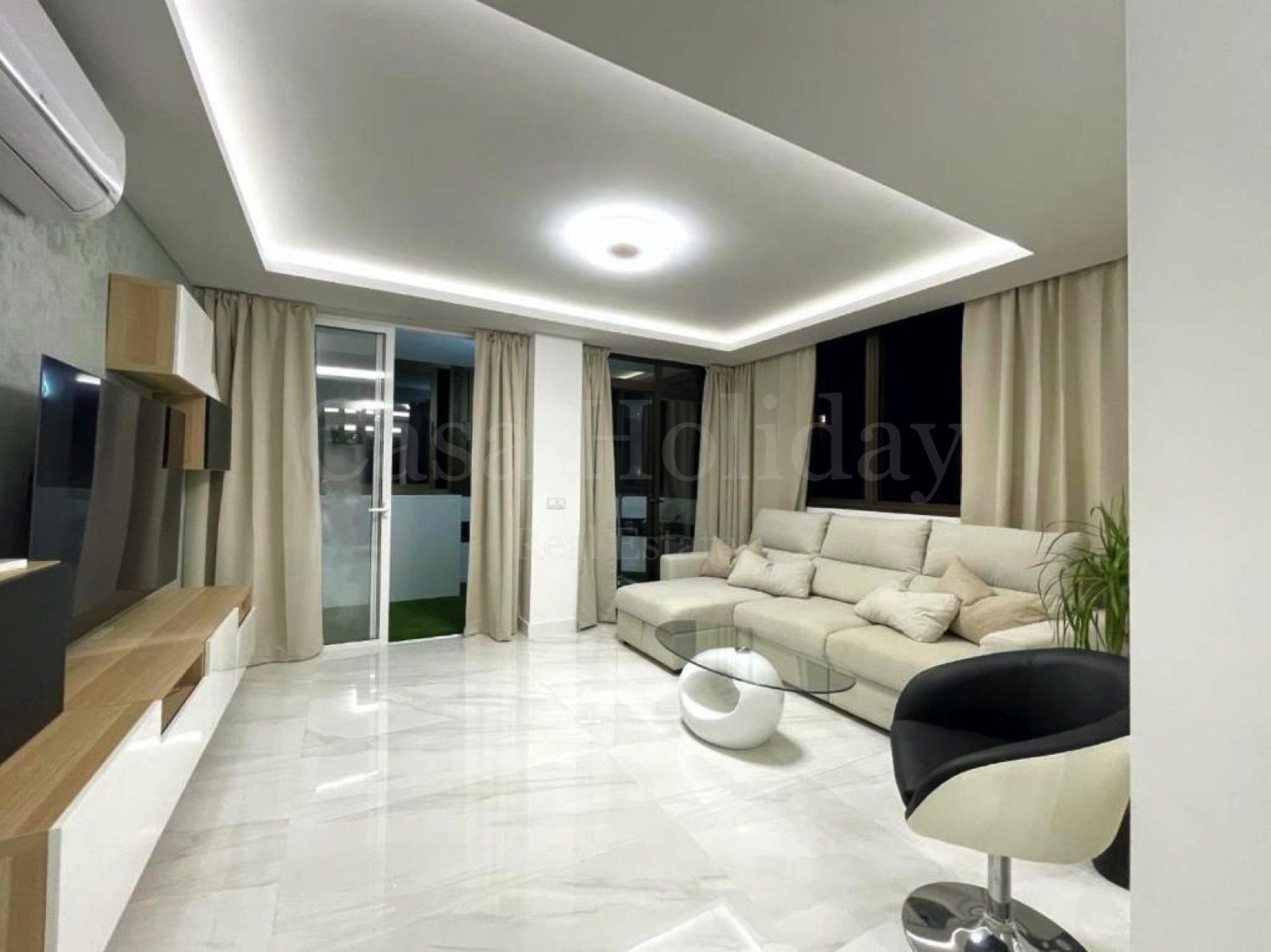 Apartamento en Playa Bajadilla - Puertos, Marbella