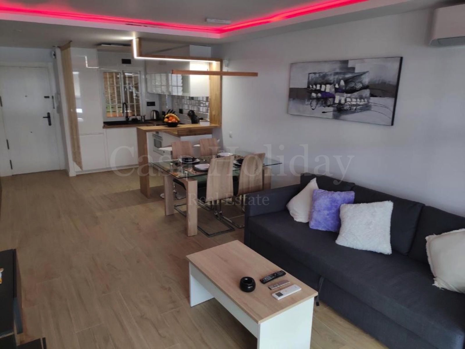 Apartamento en Playa Bajadilla - Puertos, Marbella