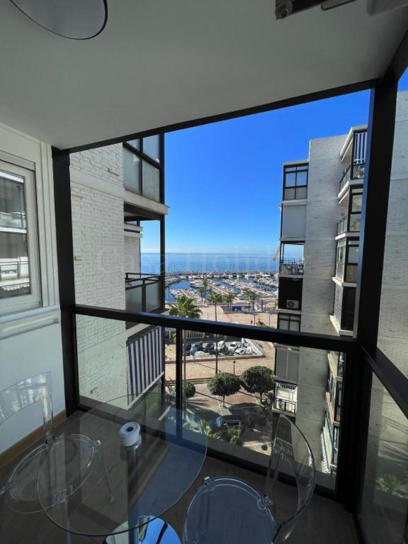 Apartamento en Playa Bajadilla - Puertos, Marbella