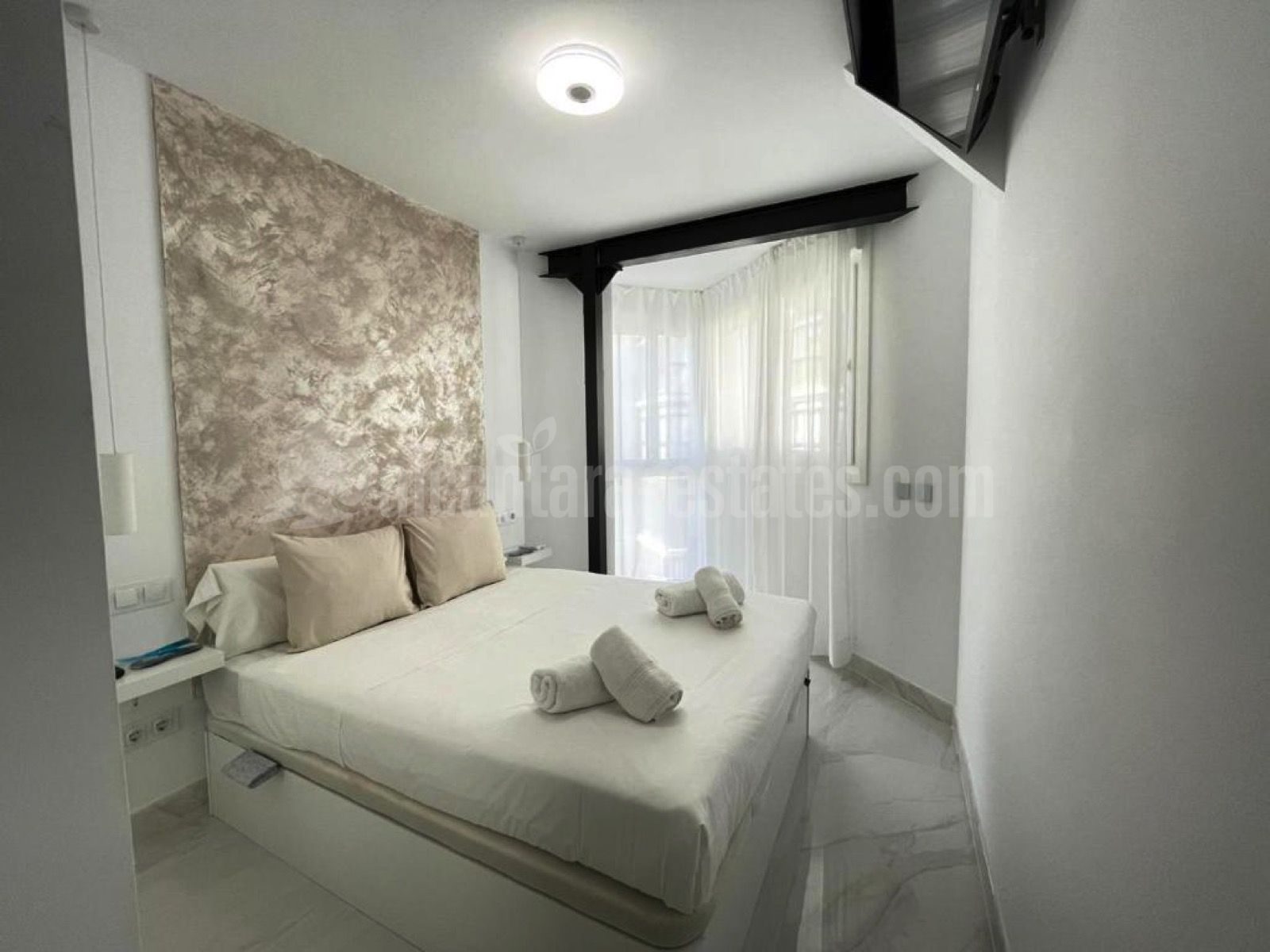 Apartment in Playa Bajadilla - Puertos, Marbella