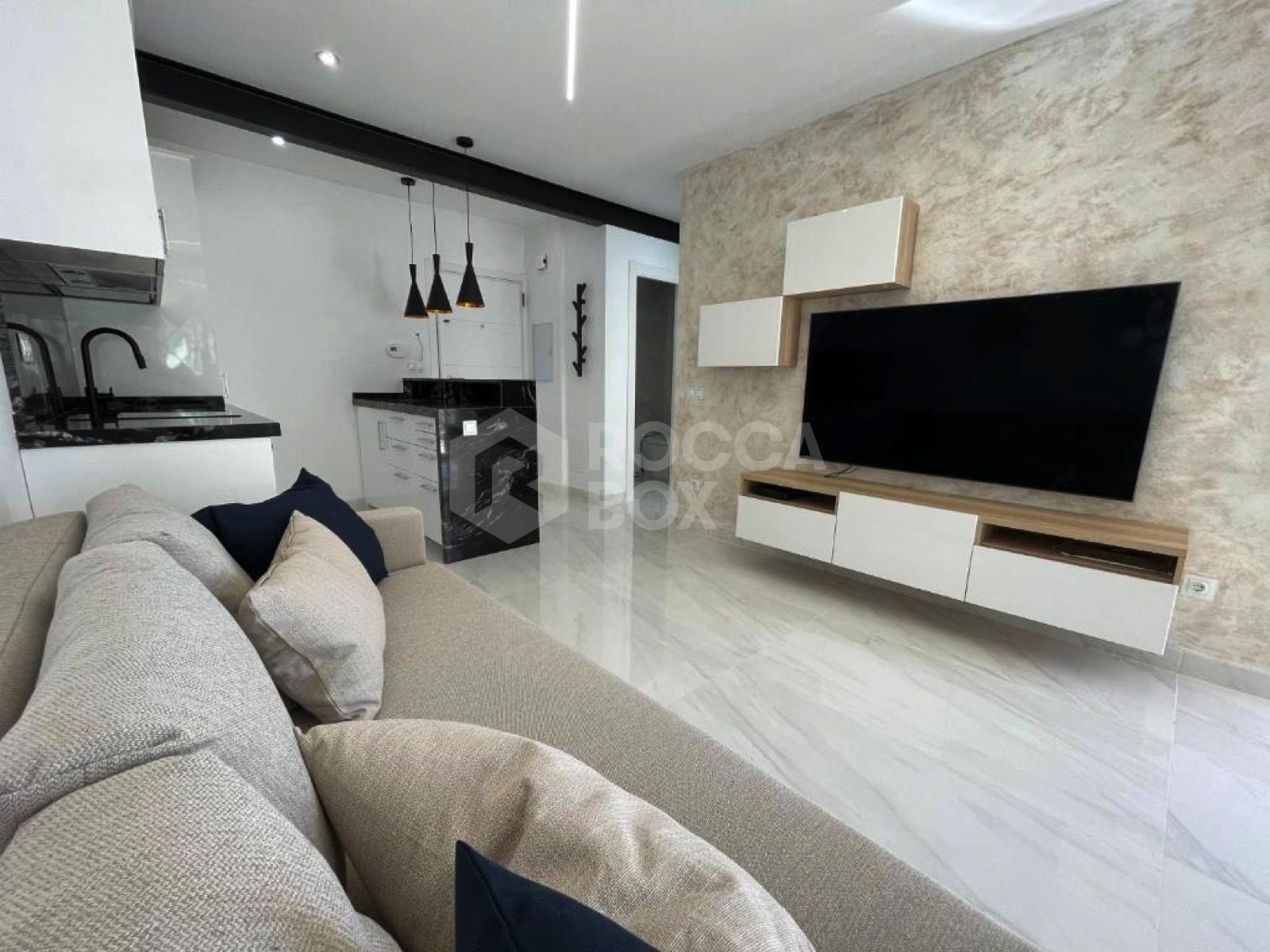 Legally Authorised Tourist Apartment with Community Approval for Title Transfer – Prime Beachfront Investment in Marbella