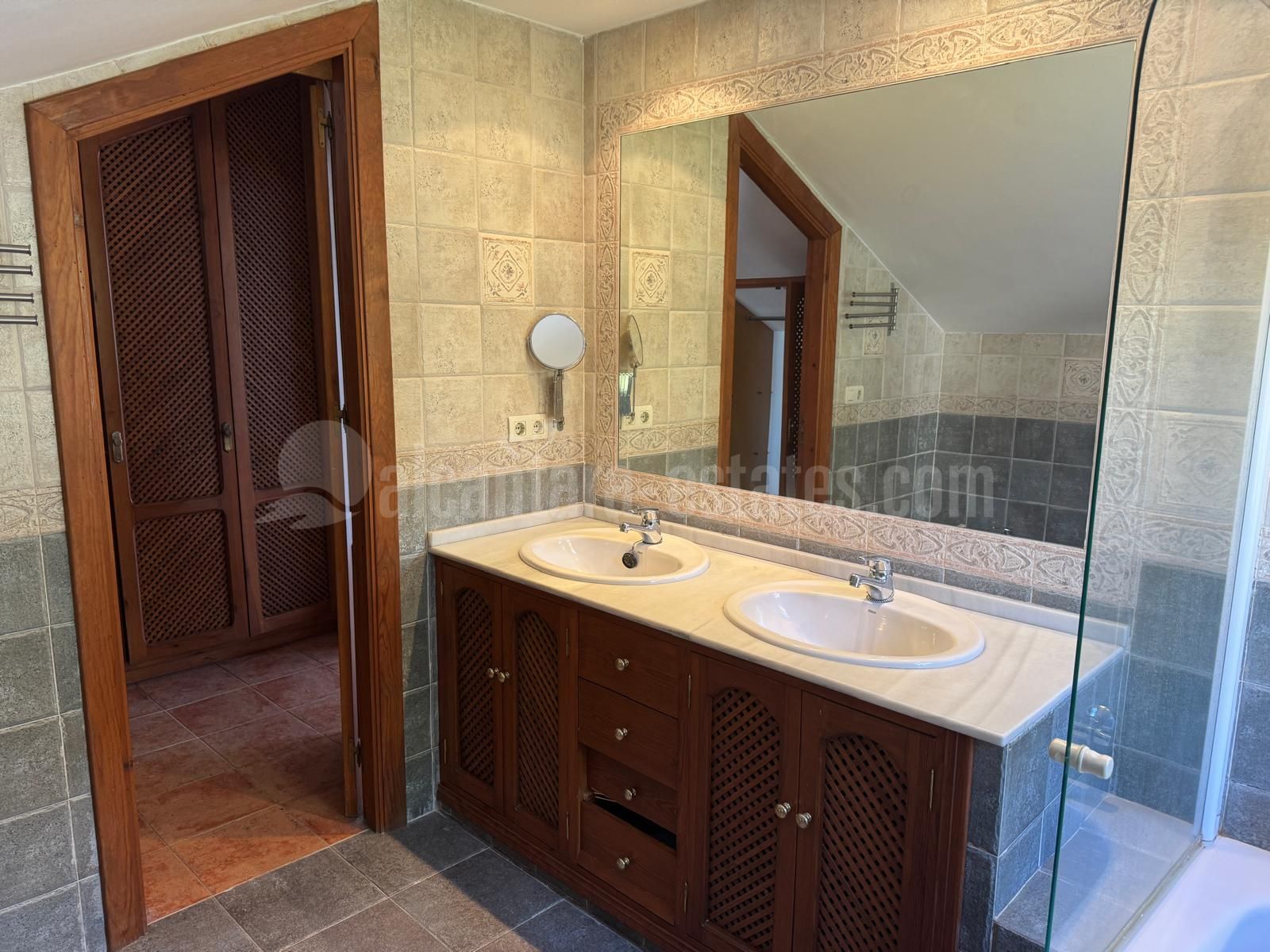 Town House in El Mirador, Marbella