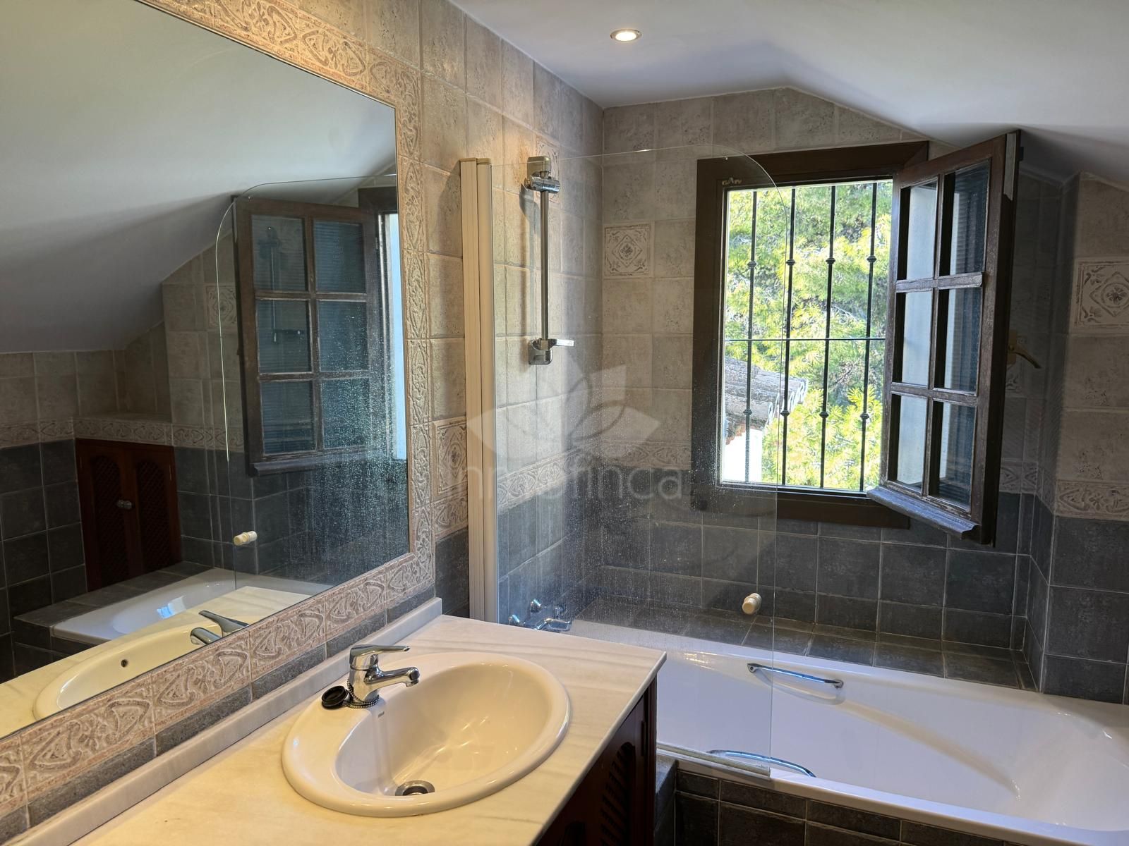 Town House in El Mirador, Marbella