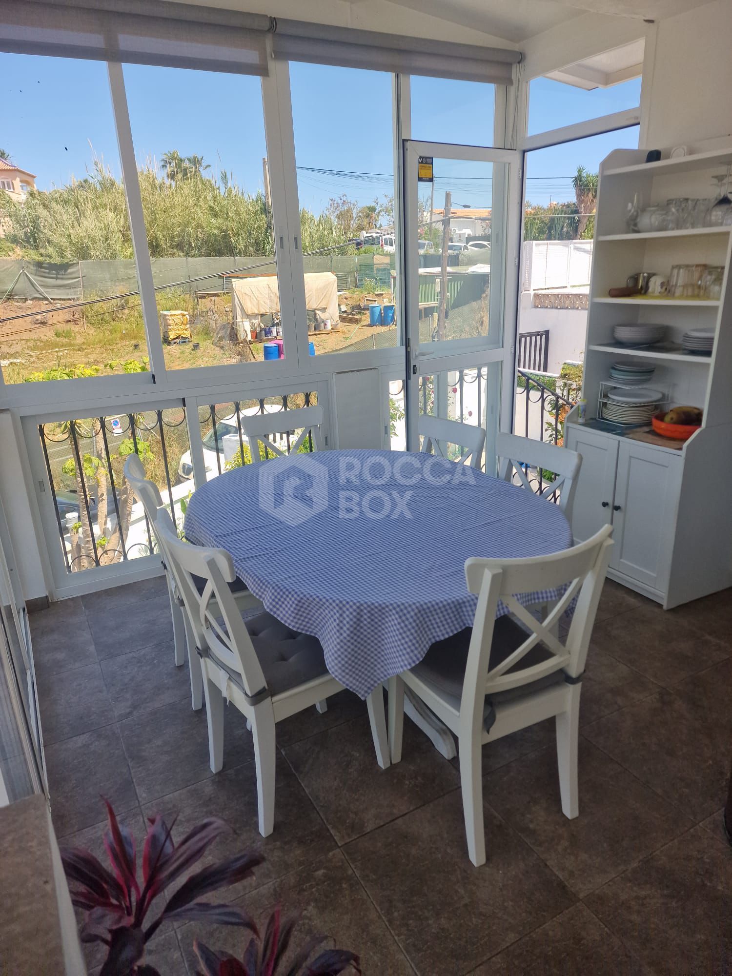 Cosy Furnished Townhouse in Las Lomas