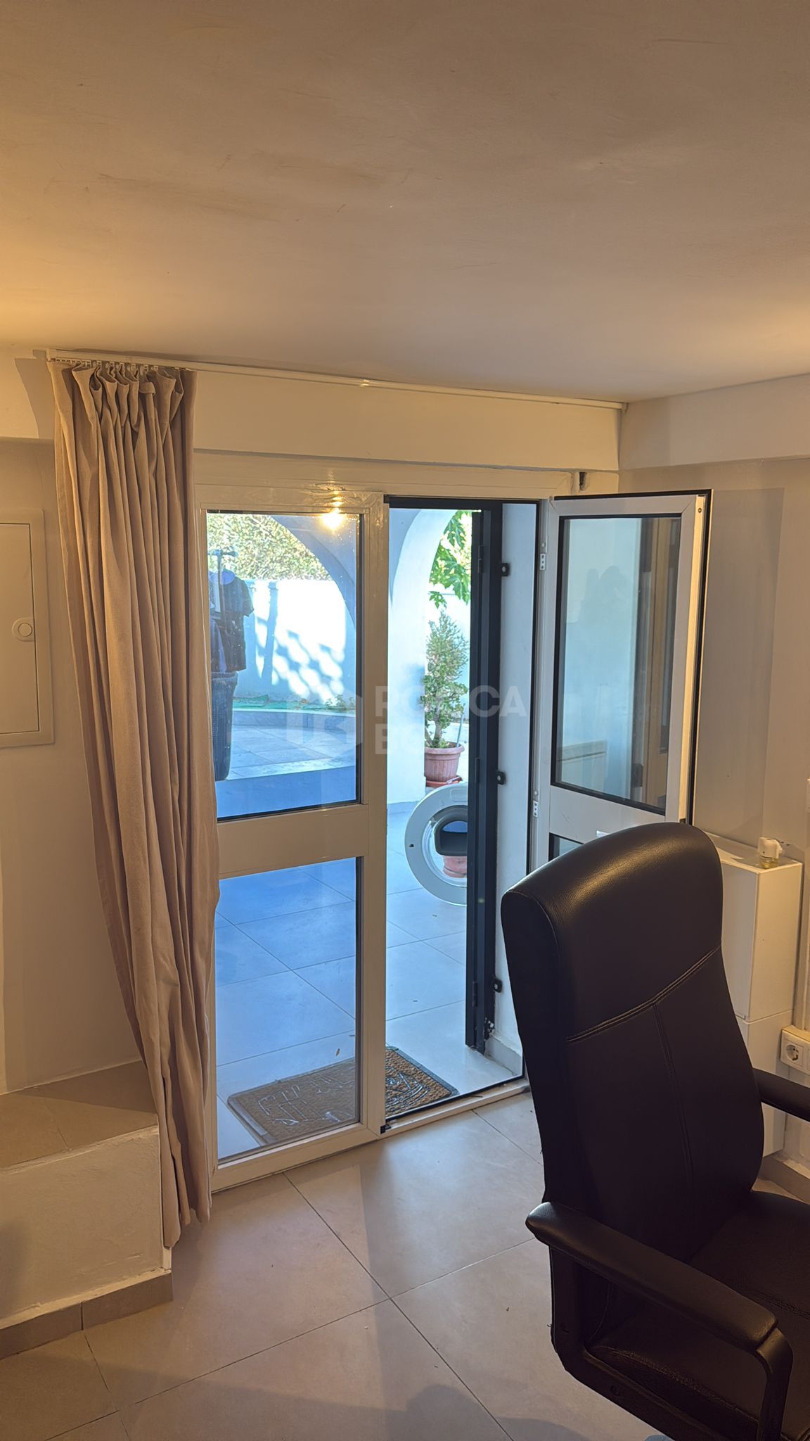 Cosy Furnished Townhouse in Las Lomas