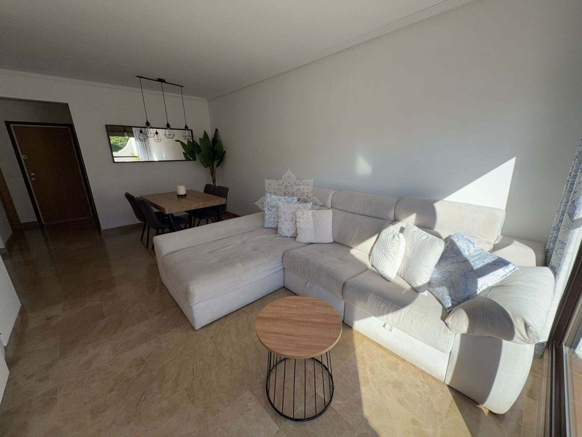 Apartamento en La Resina Golf, Estepona
