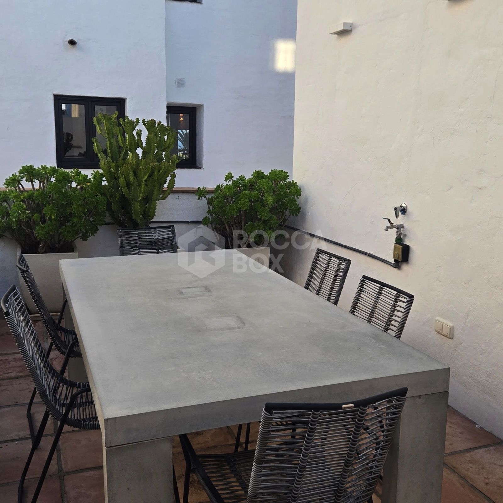 Exclusive Apartment in Jardines del Puerto