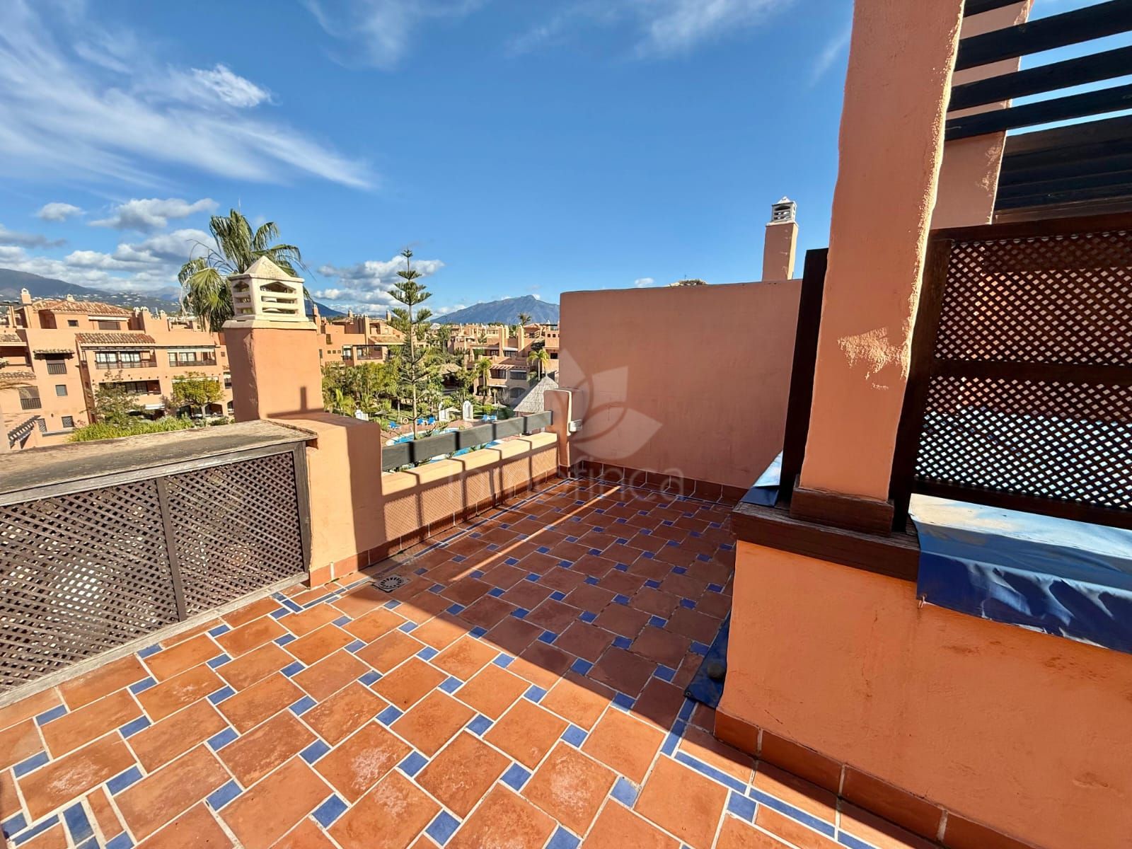 Duplex Penthouse in Hacienda del Sol, Estepona