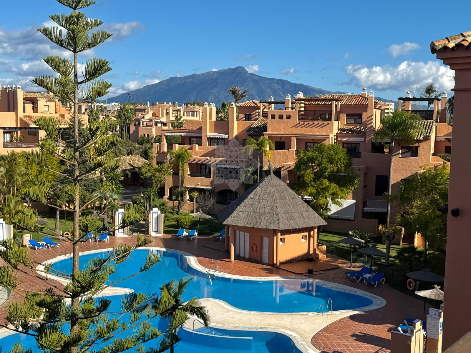 Duplex Penthouse in Hacienda del Sol, Estepona