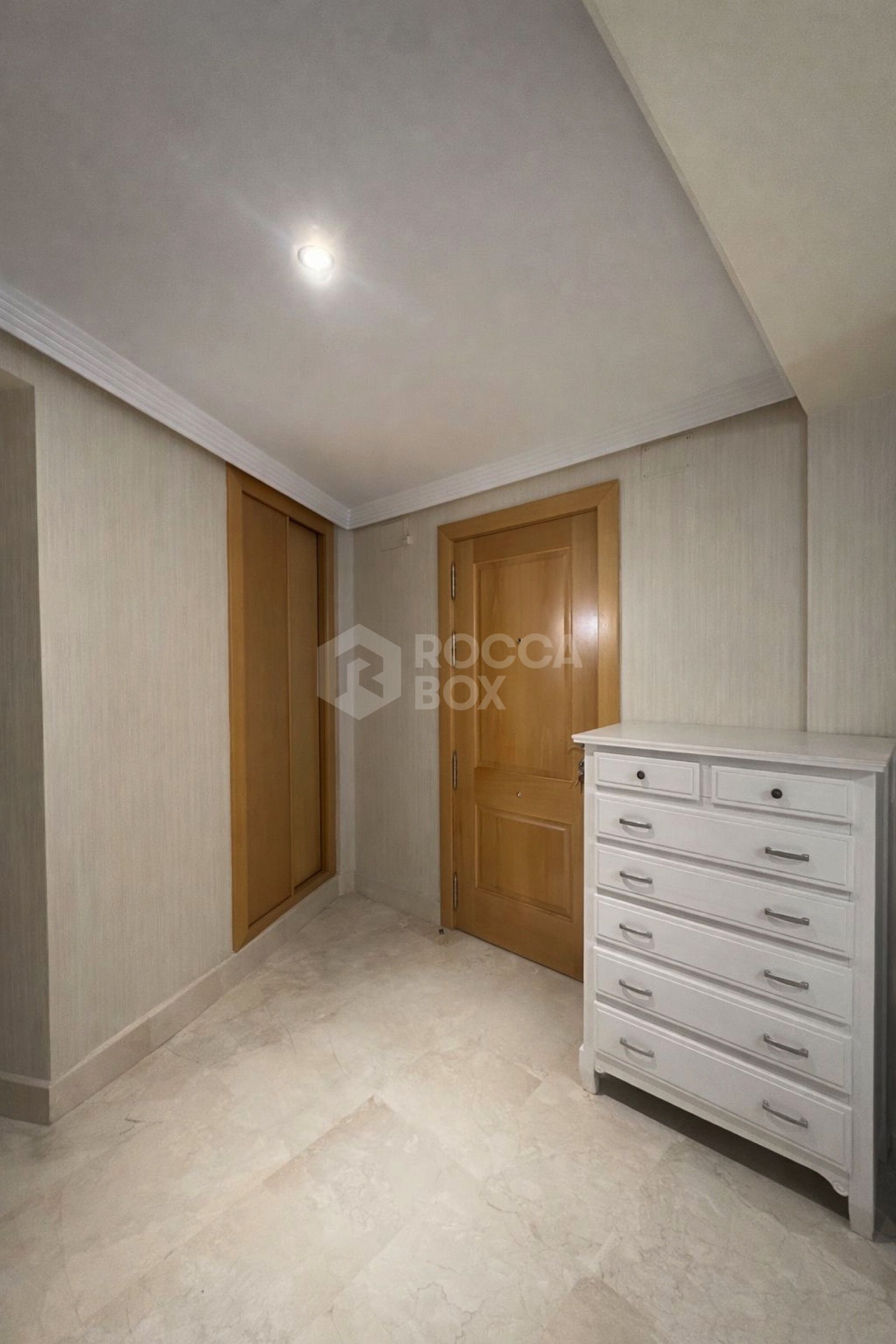 Exquisite Beachside Apartment in Avenida Mar Mediterráneo