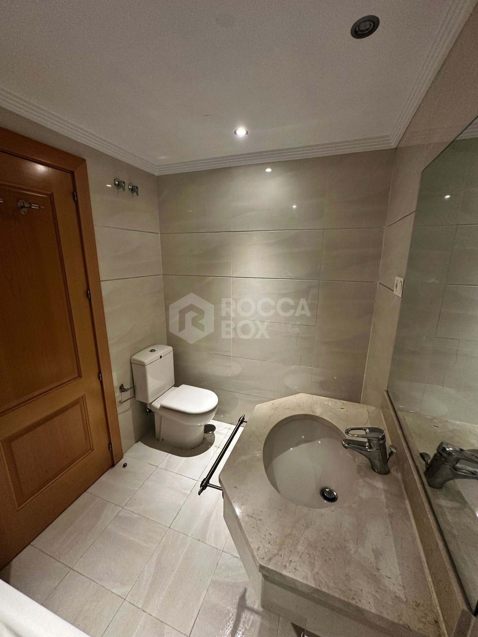 Exquisite Beachside Apartment in Avenida Mar Mediterráneo