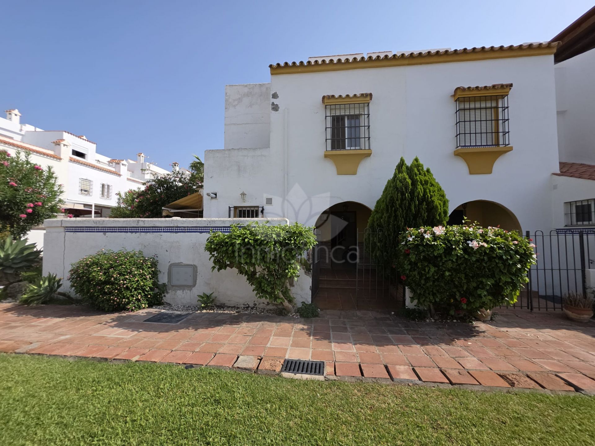 Semi Detached House in Marina de Casares, Casares