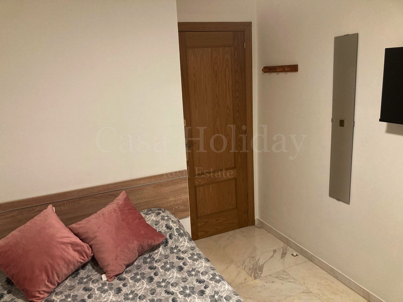 Ground Floor Apartment in Estepona Puerto, Estepona