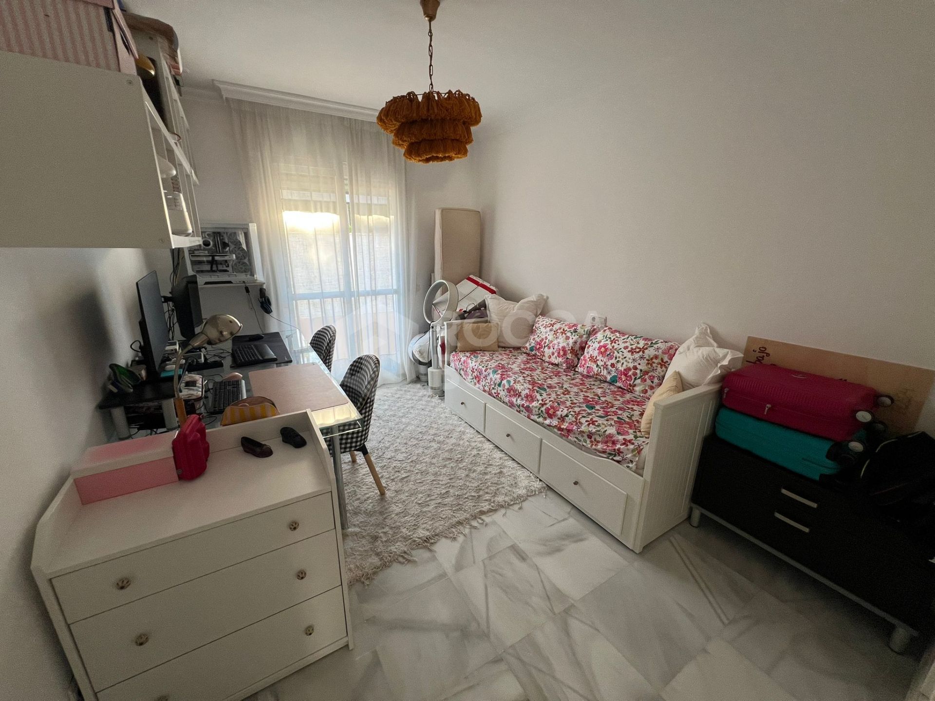 Stunning Recently Renovated Penthouse in Señorio de Gonzaga