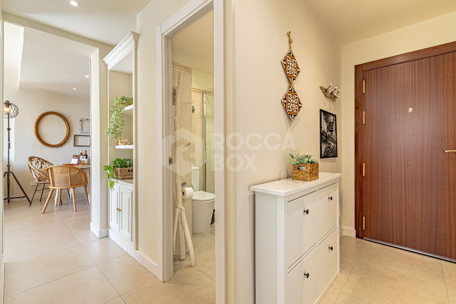 Beachfront 1-Bedroom Apartment with Panoramic Sea Views & 24/7 Concierge