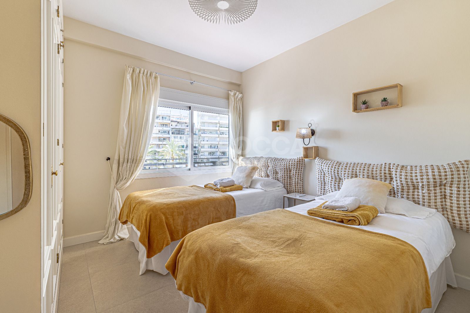 Beachfront 1-Bedroom Apartment with Panoramic Sea Views & 24/7 Concierge