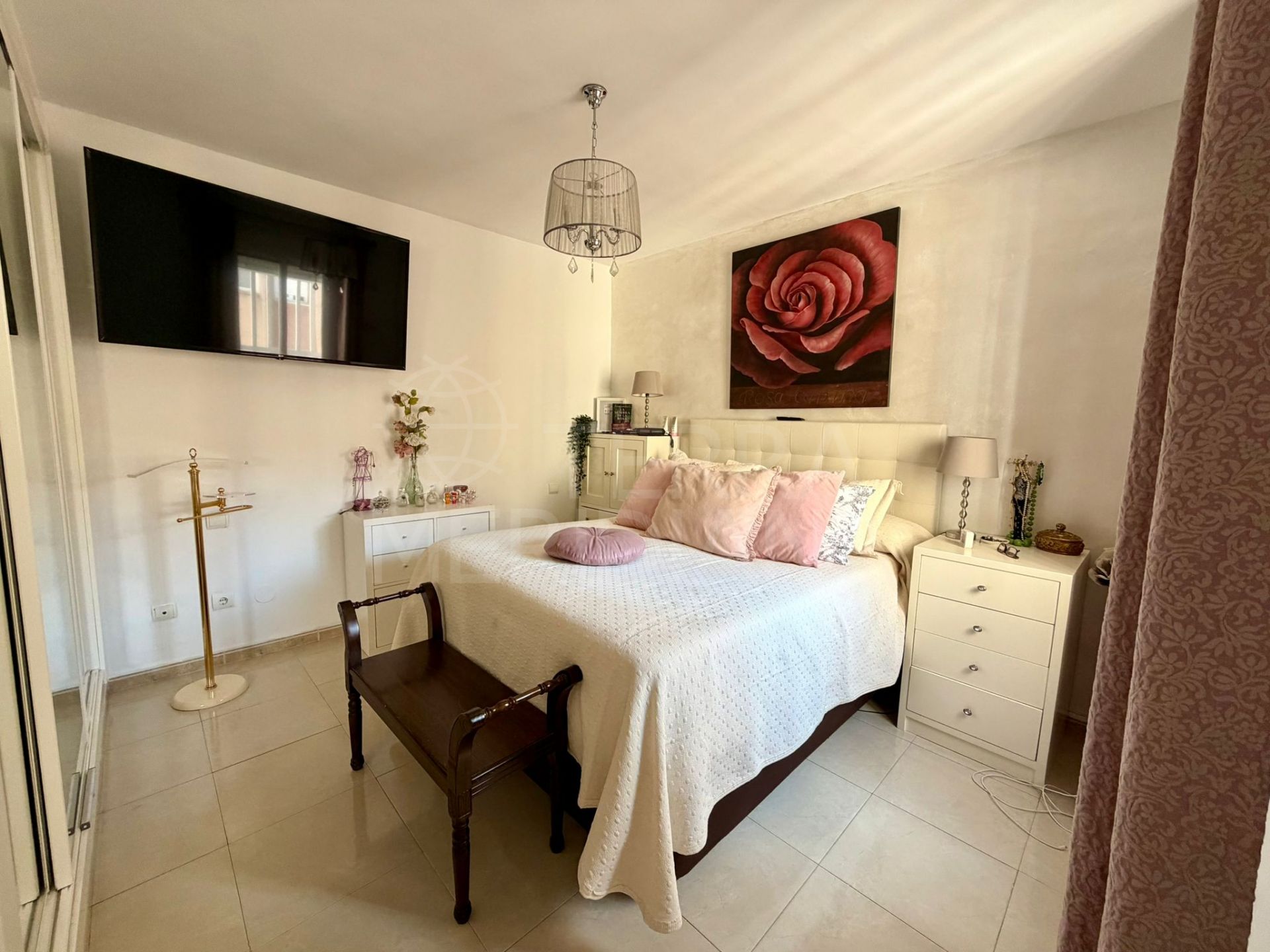 Penthouse in Avda de Andalucia - Sierra de Estepona, Estepona